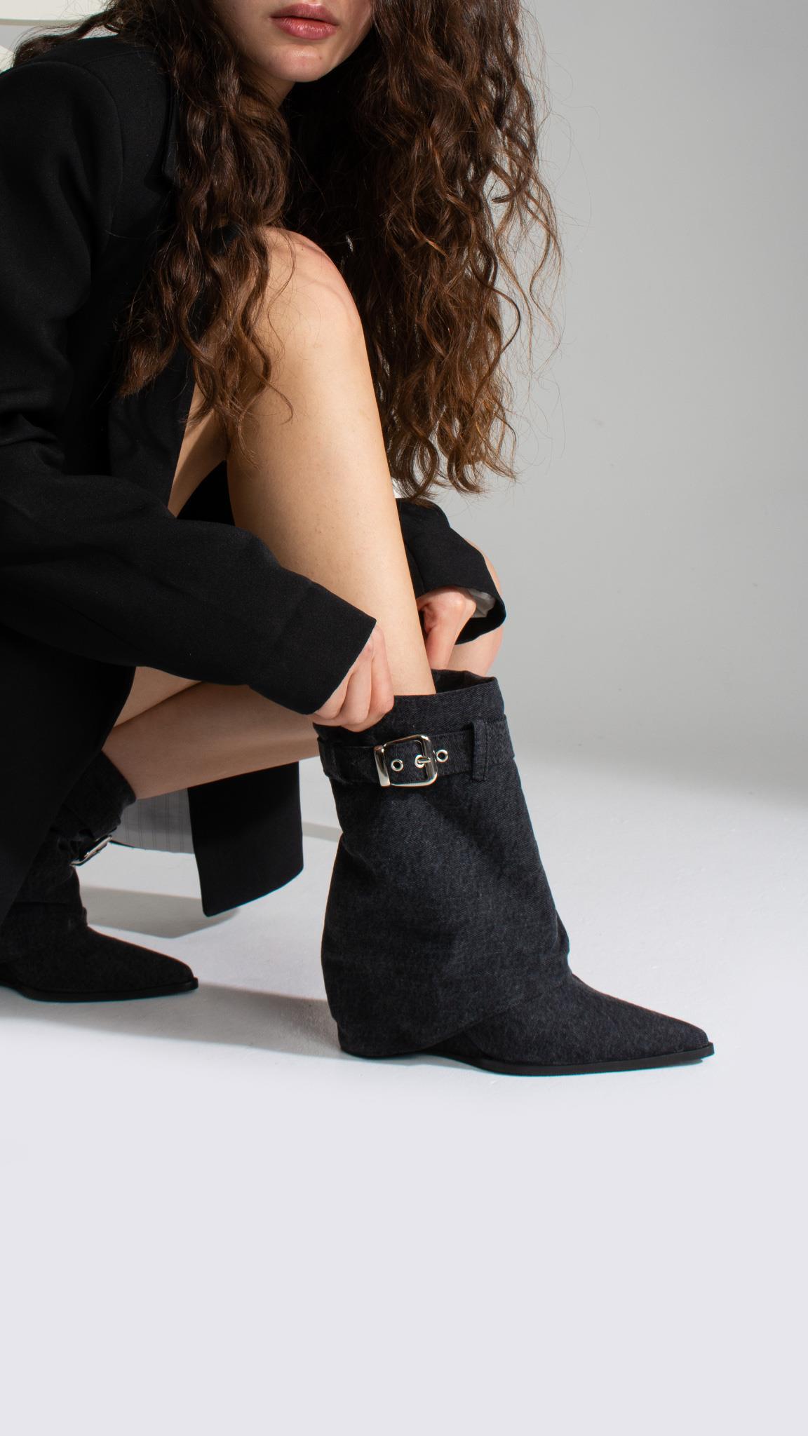 Rosa Siyah Denim Dolgu Topuk Bot