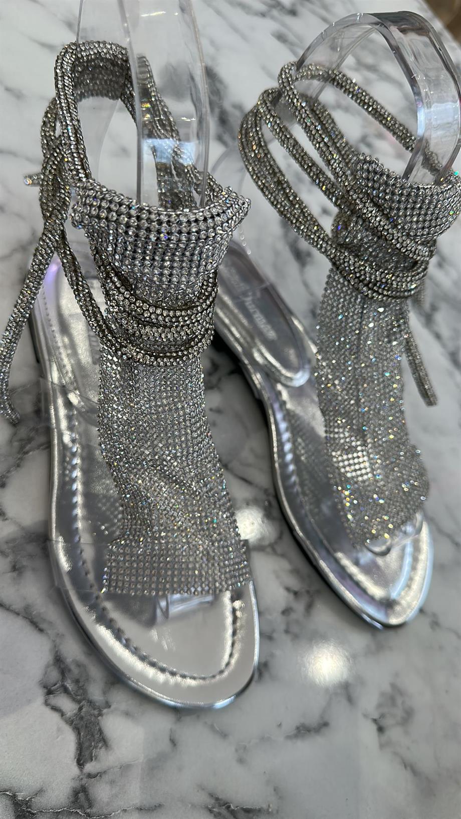 Sinpa Gümüş Taş Detaylı  Sandalet 