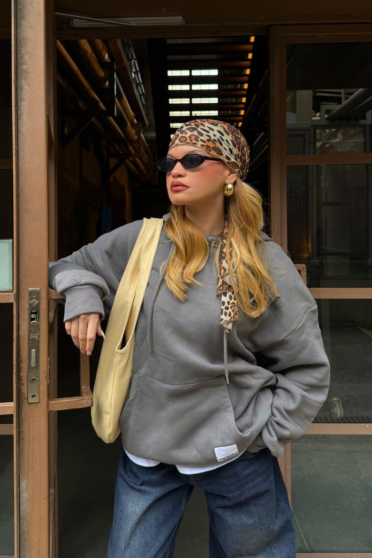 Antrasit Oversize İçi Polarli Kapüşonlu Sweatshirt