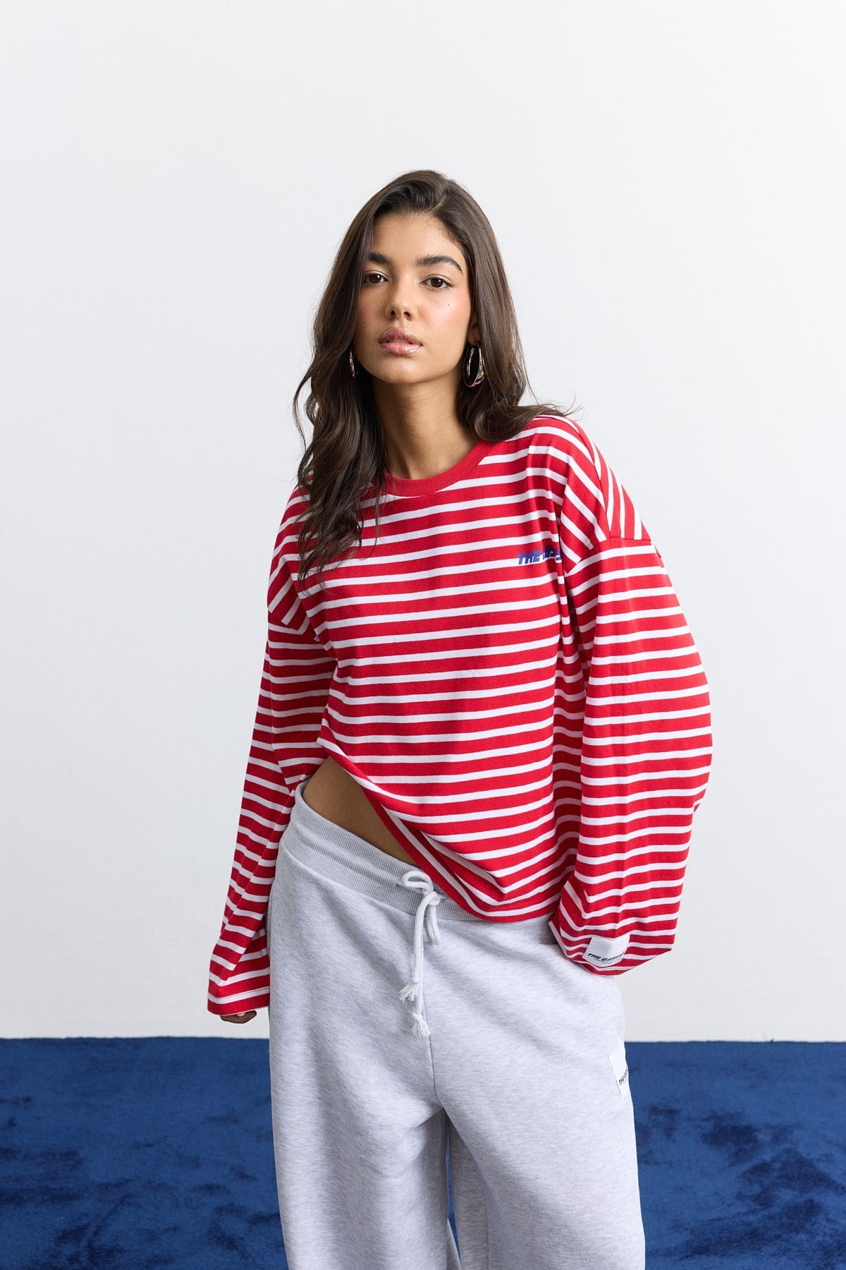 Beyaz Kırmızı Çizgili Oversize Uzun Kol T-shirt
