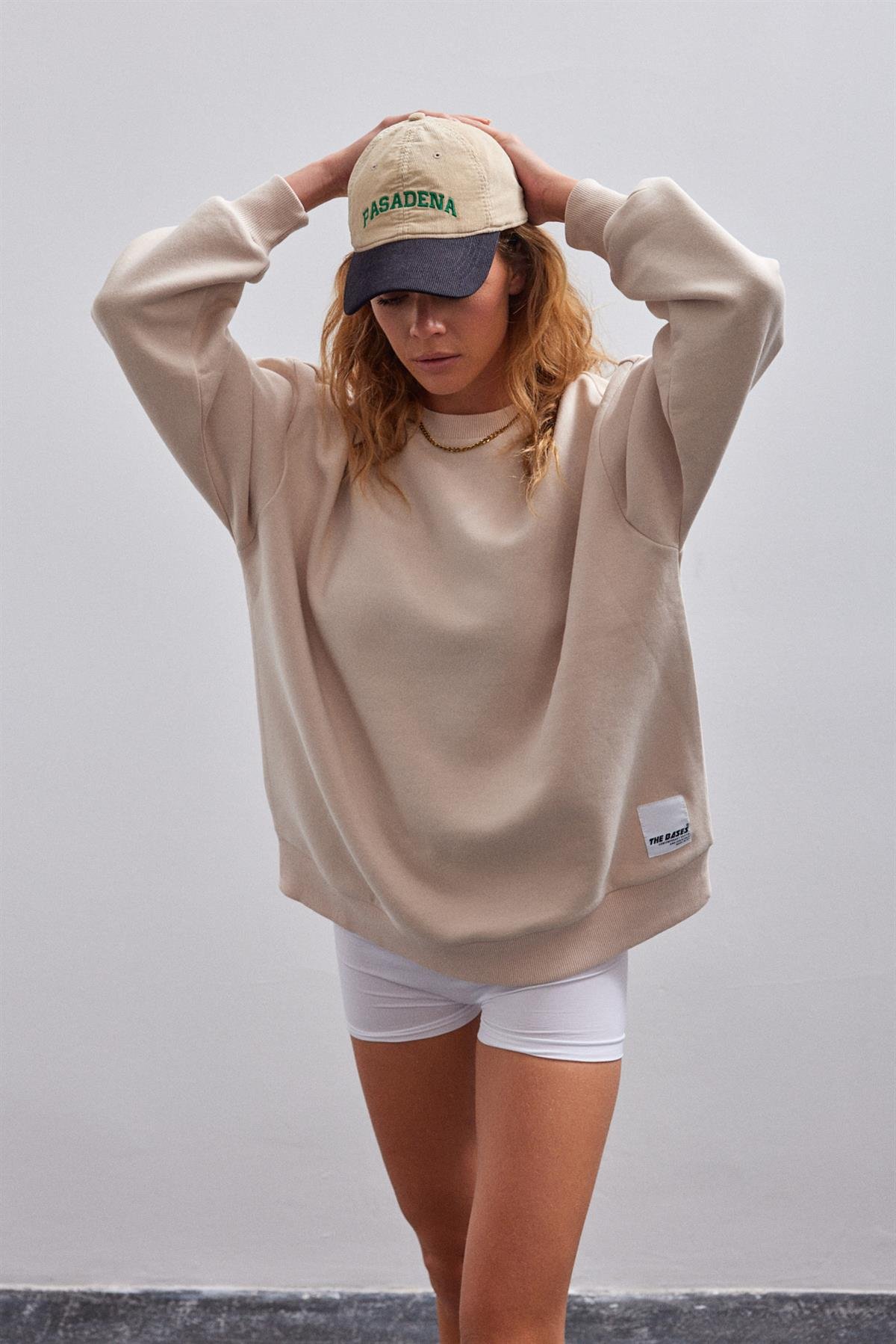 Kadın Bej Basic Bisiklet Yaka Içi Polarlı Oversize Sweatshirt