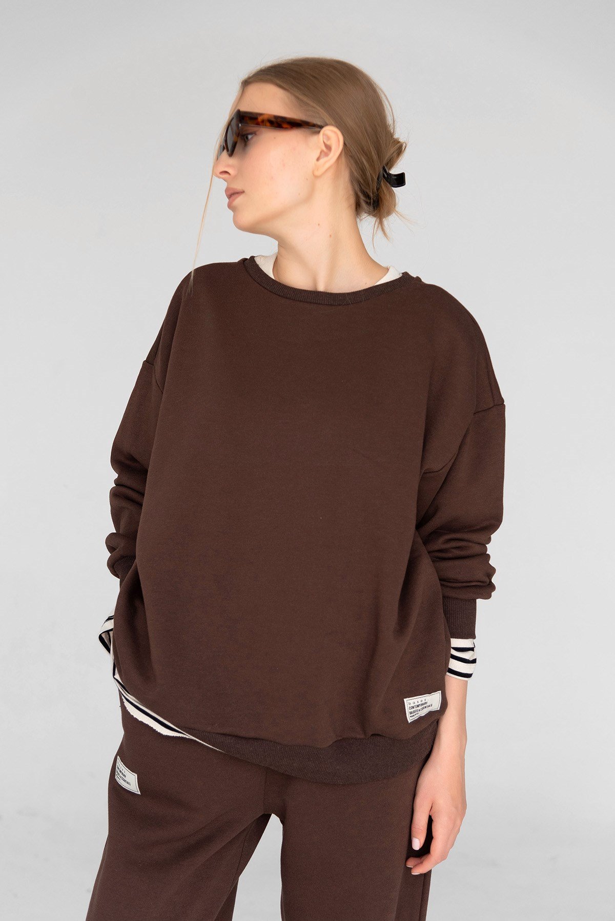 Kadın Koyu Kahverengi Basic Bisiklet Yaka Içi Polarlı Oversize Sweatshirt
