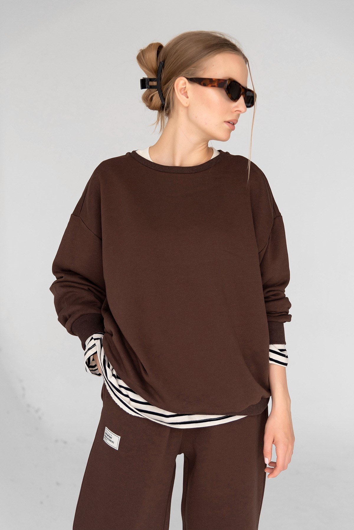 Kadın Koyu Kahverengi Basic Bisiklet Yaka Içi Polarlı Oversize Sweatshirt