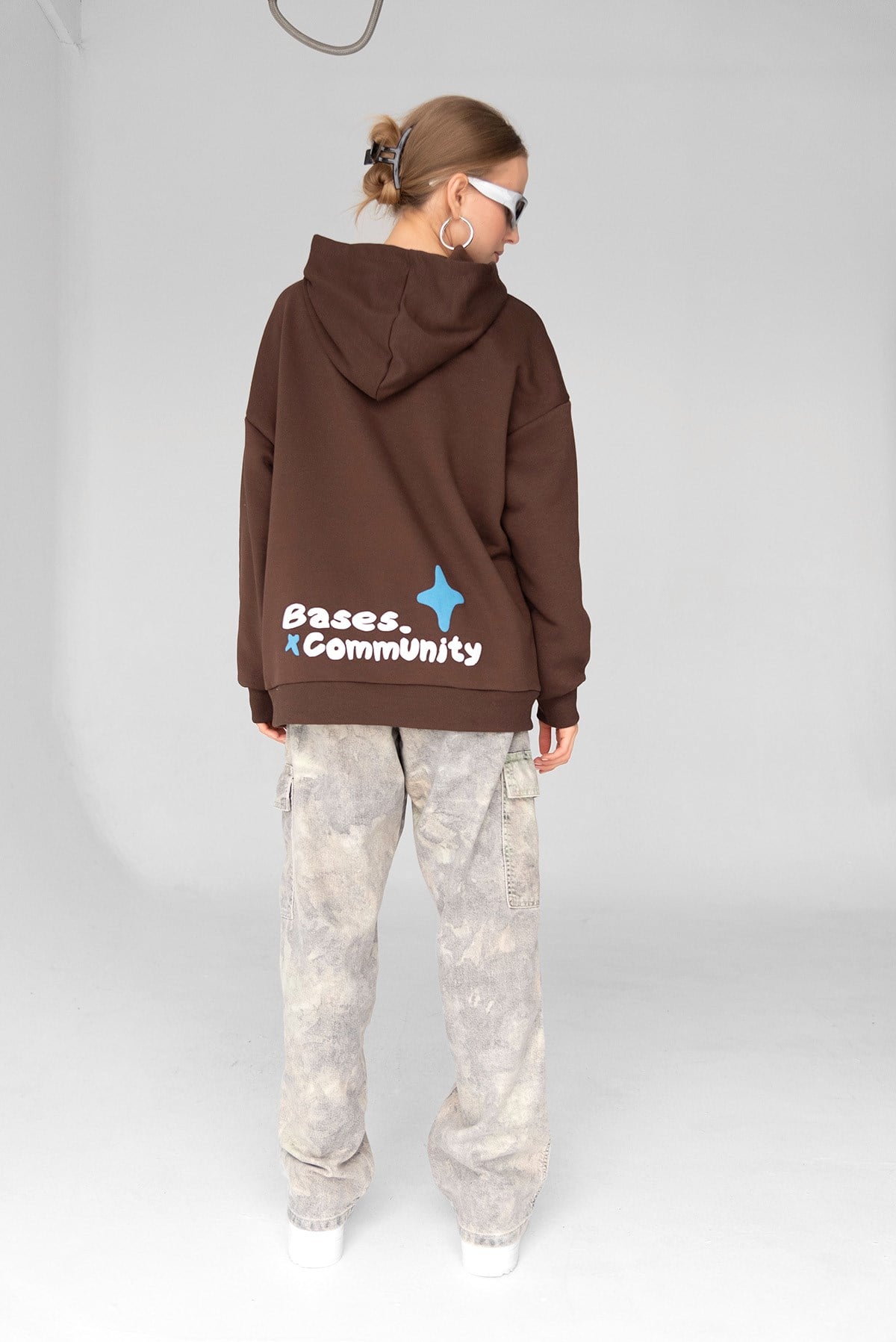 Kadın Koyu Kahverengi Sırtı Puff Baskılı Oversize Kapüşonlu Içi Polarli Sweatshirt