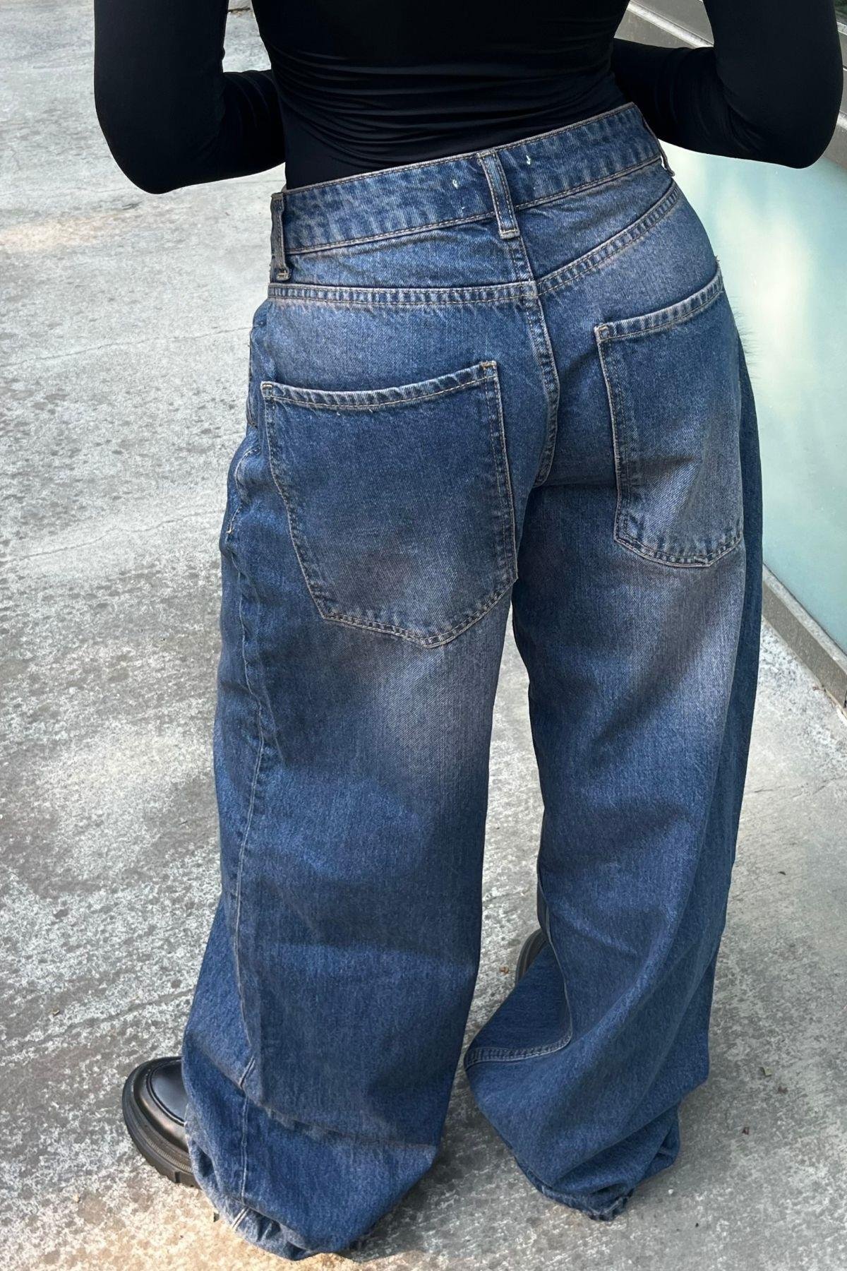 Kadın Koyu Mavi Bol Kesim Baggy Jean