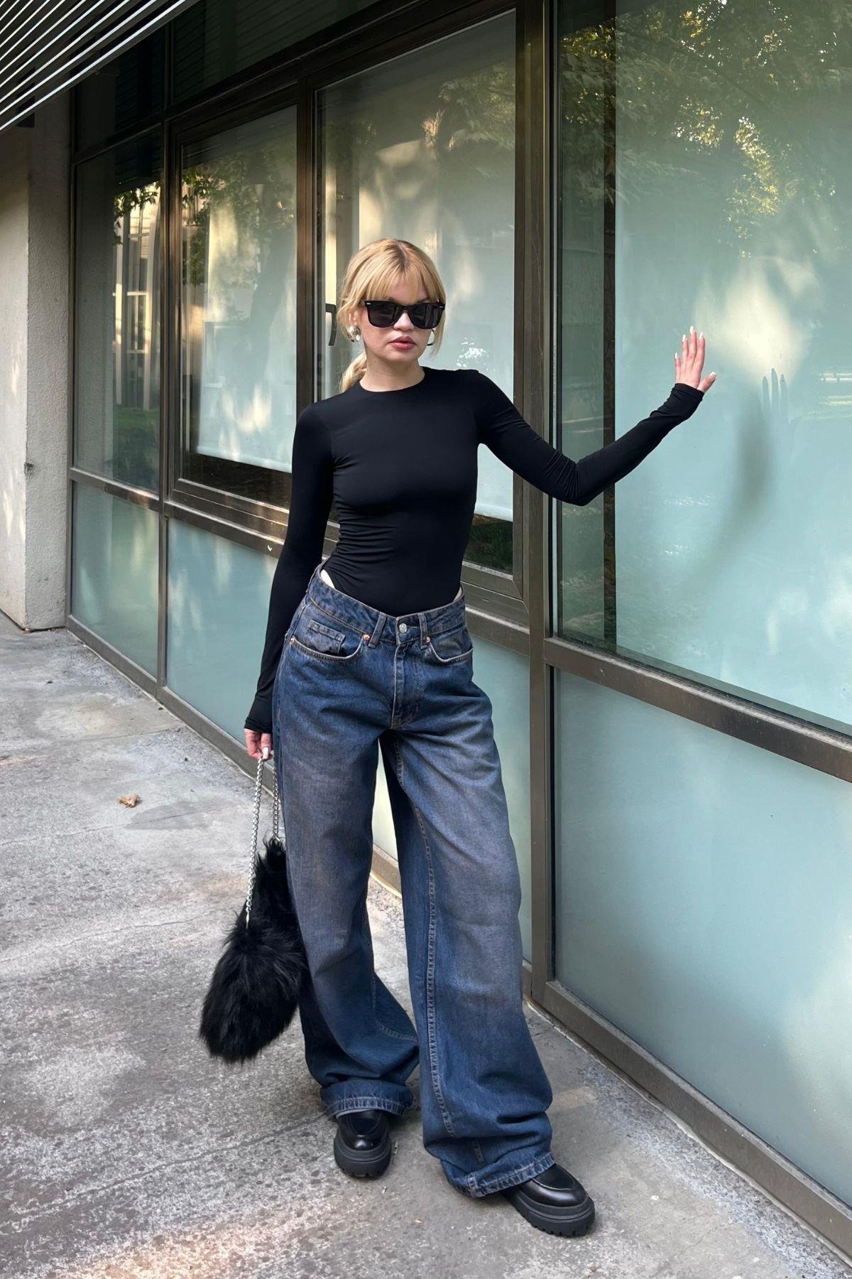 Kadın Koyu Mavi Bol Kesim Baggy Jean