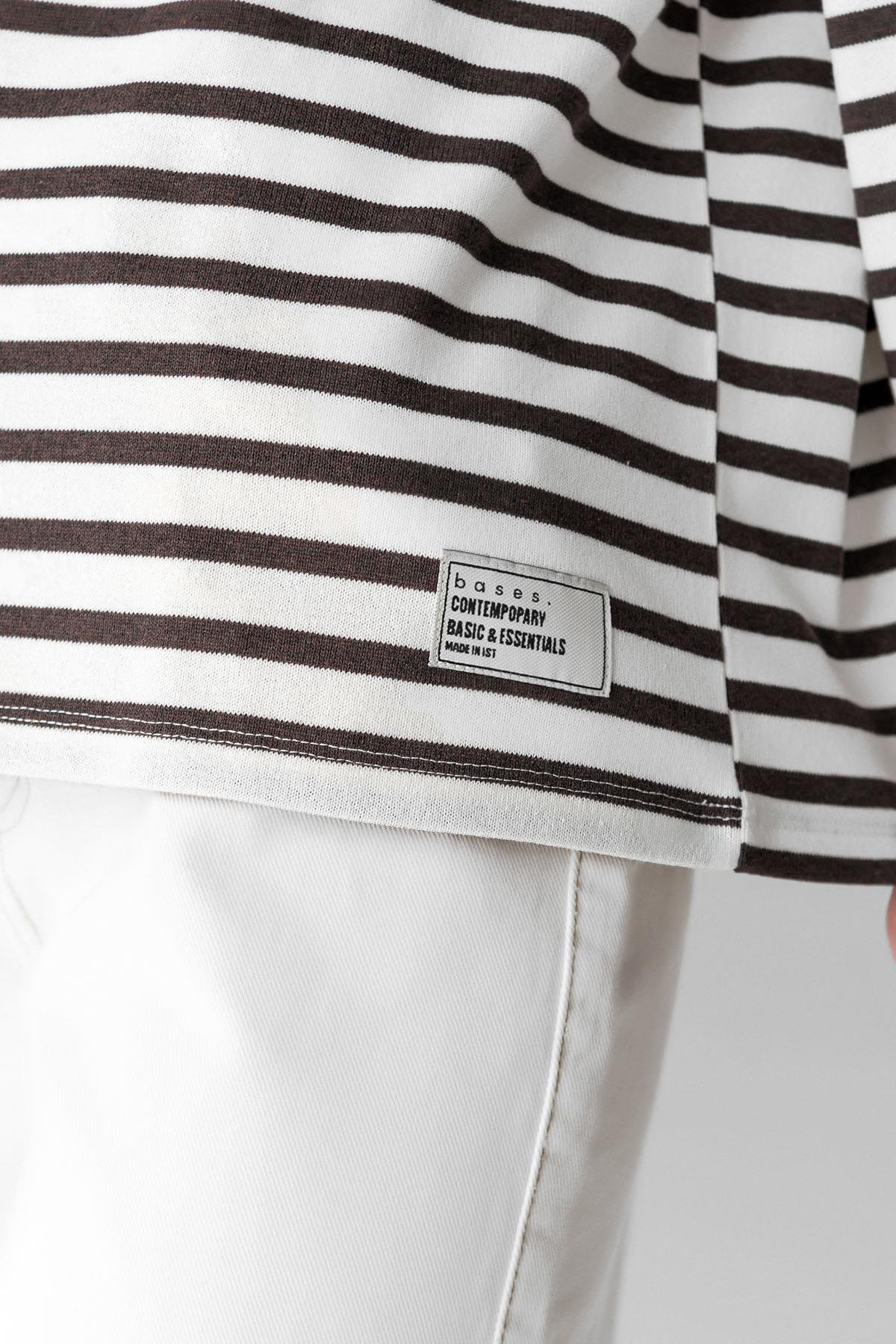 Kadın Uzun Kol Oversize Kahverengi Çizgili T-Shirt