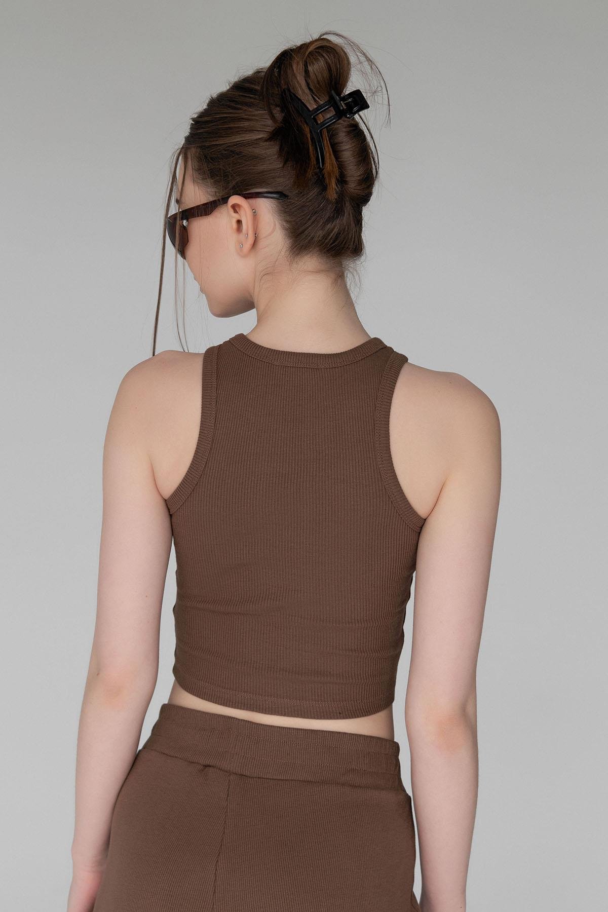 Kahverengi Halter Yaka Fitilli Crop Örme Atlet