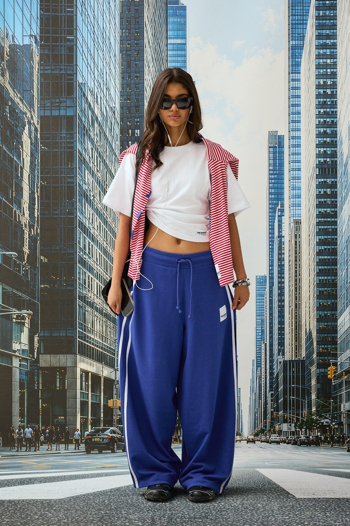 Saks Yanı Şeritli Oversize Yazlık Barrel Baggy Eşofman Altı