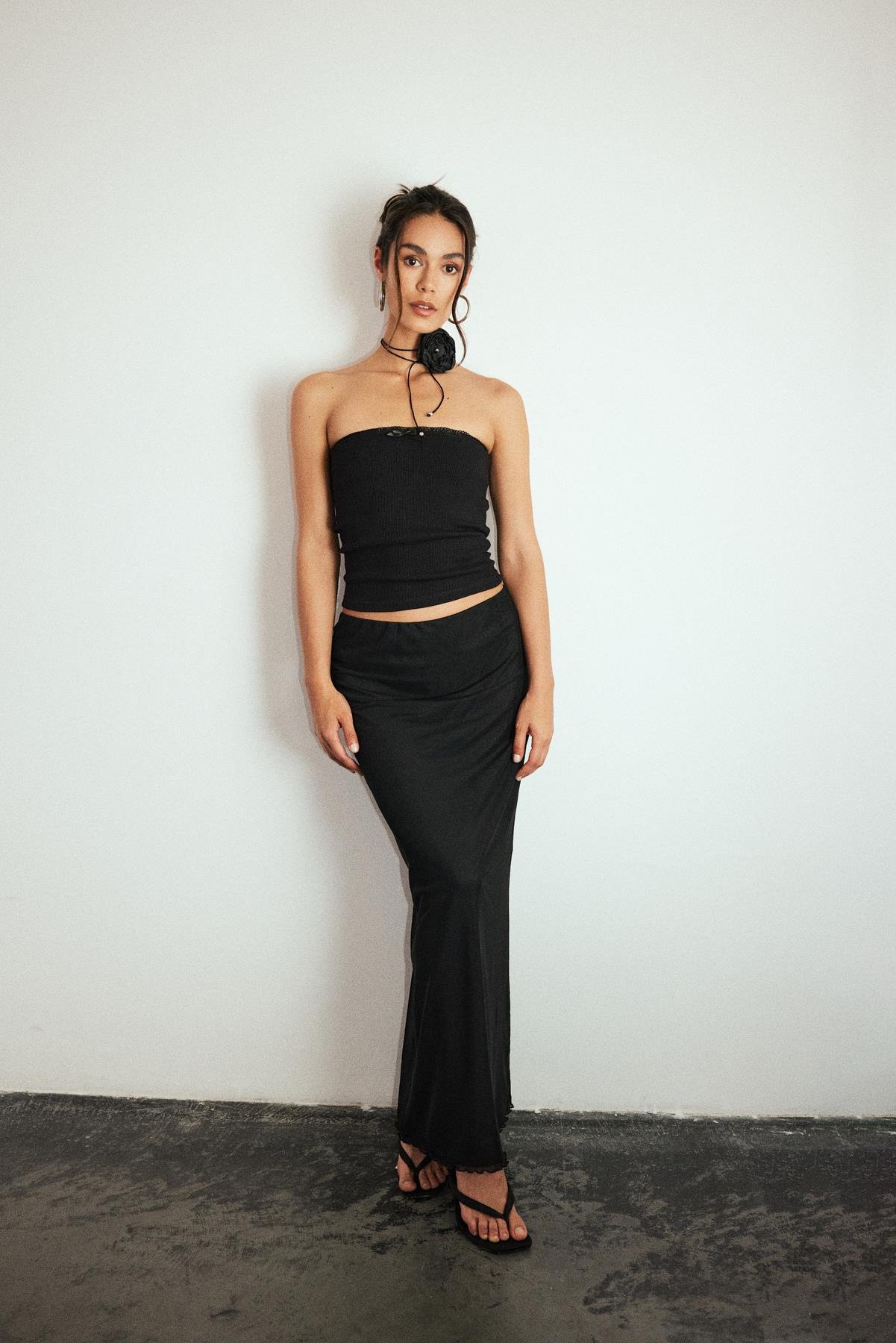 Siyah Tül Fitted Maxi Etek