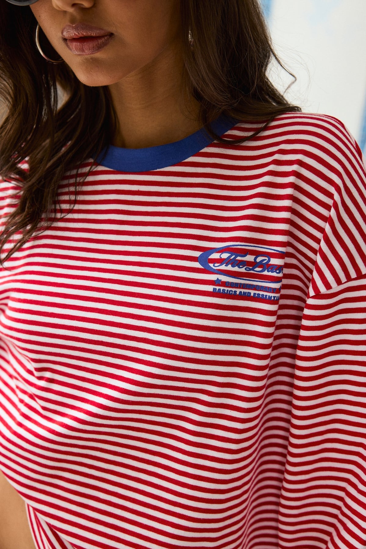 Uzun Kol Kırmızı Sırt Baskılı Çizgili T-Shirt 