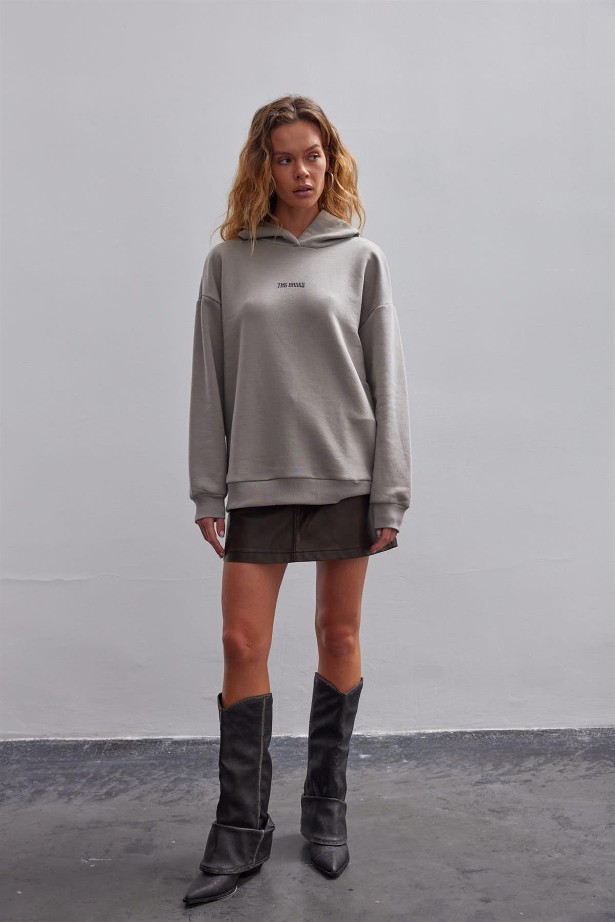 Vizon Sırtı Baskılı Oversize Kapüşonlu Içi Polarli Sweatshirt
