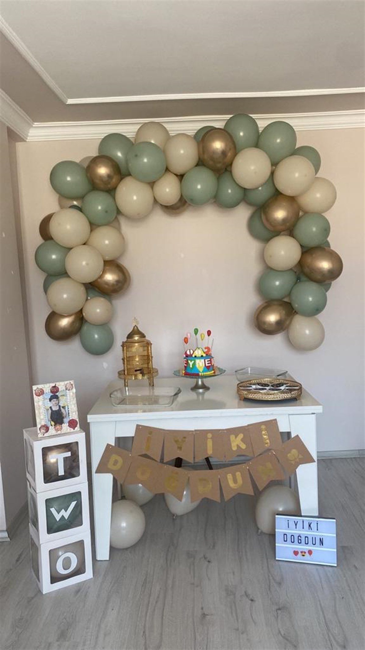 Deniz Kumu, Okaliptus ve Gold İki Yaş Doğum Günü Seti