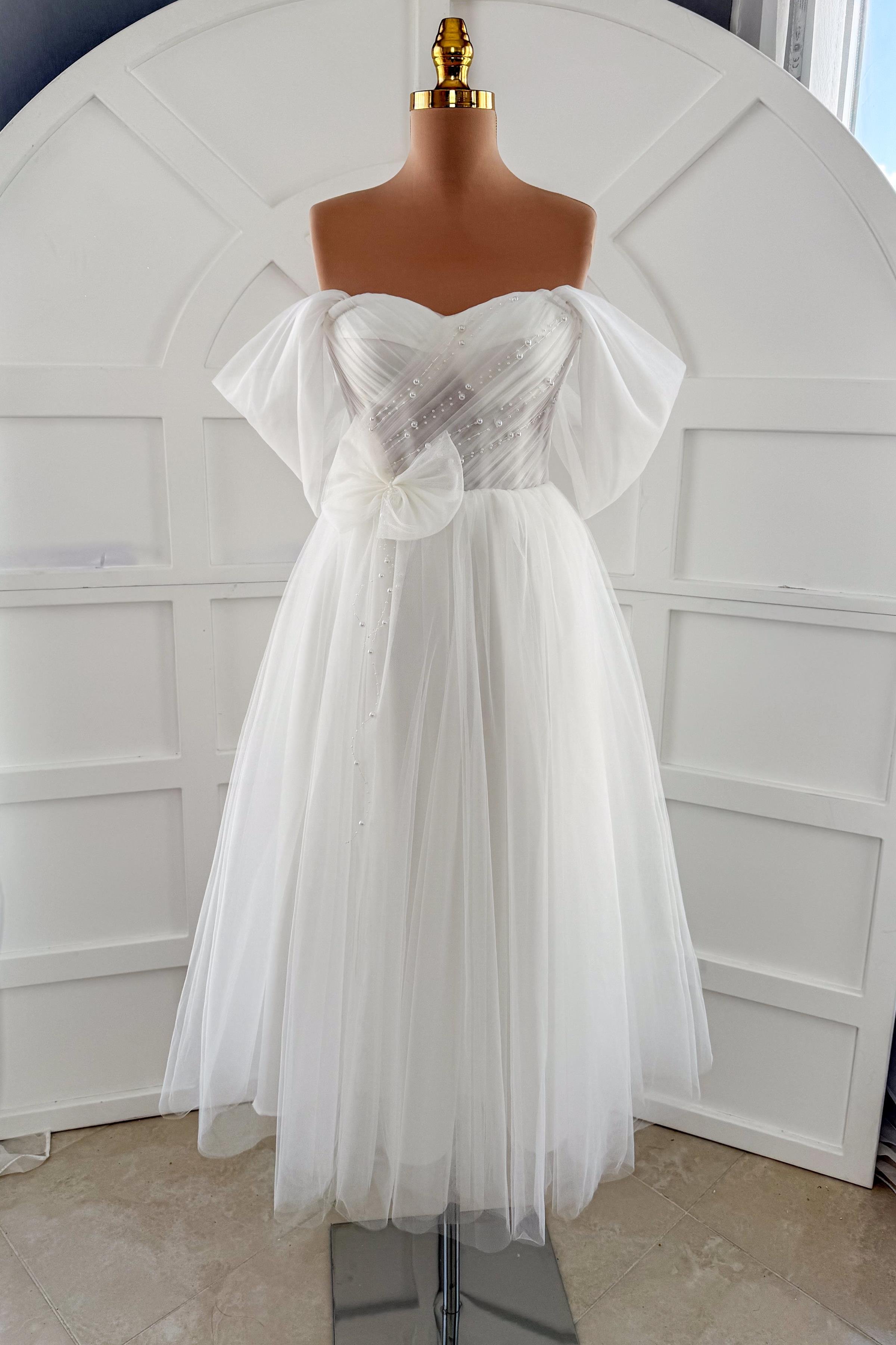 Beyaz İnci ve Kurdele Detaylı Midi Boy Tül Abiye ve Nikah Elbisesi