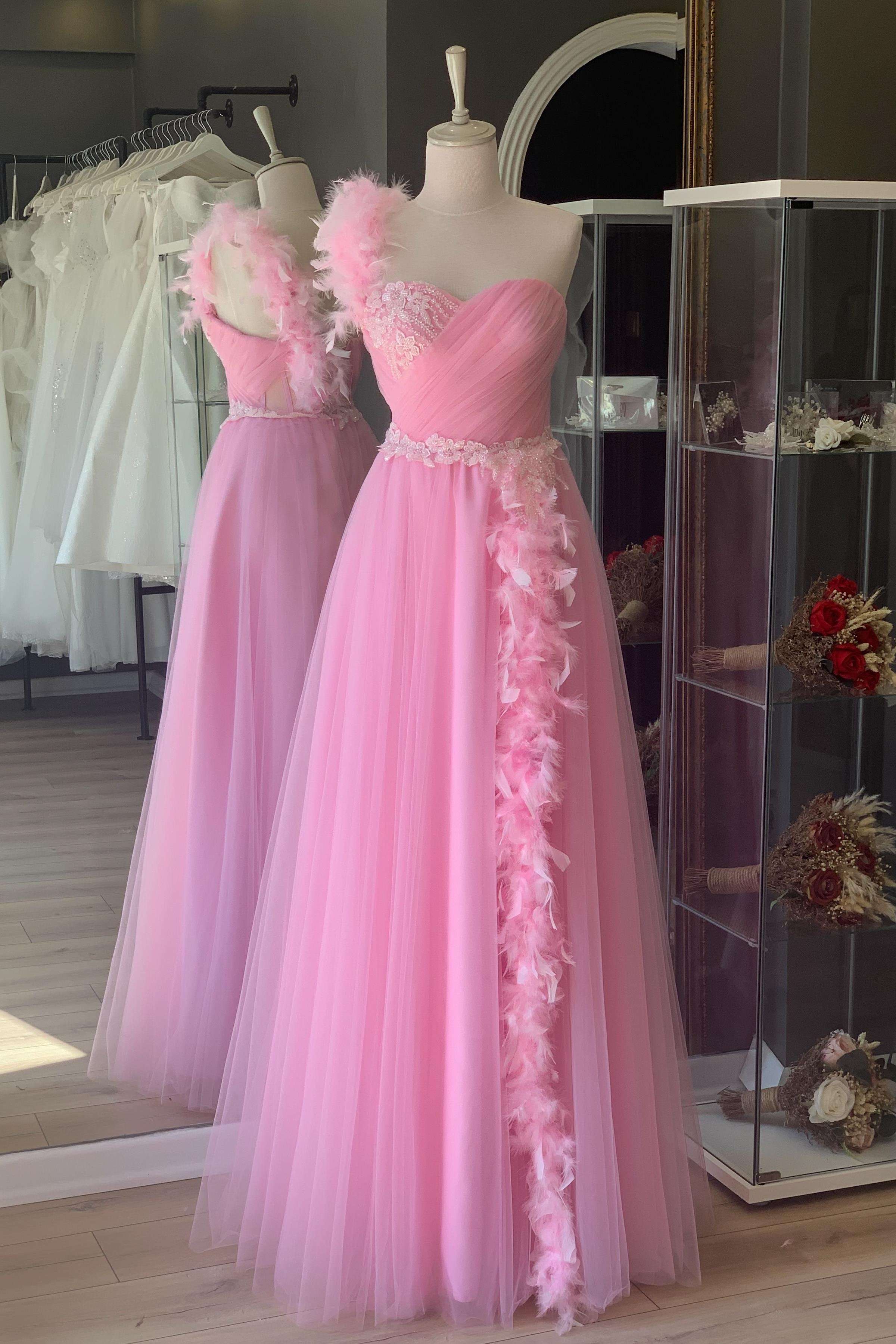 Pembe Drapeli ve Tül Detaylı Maxi Abiye ve Gece Elbisesi