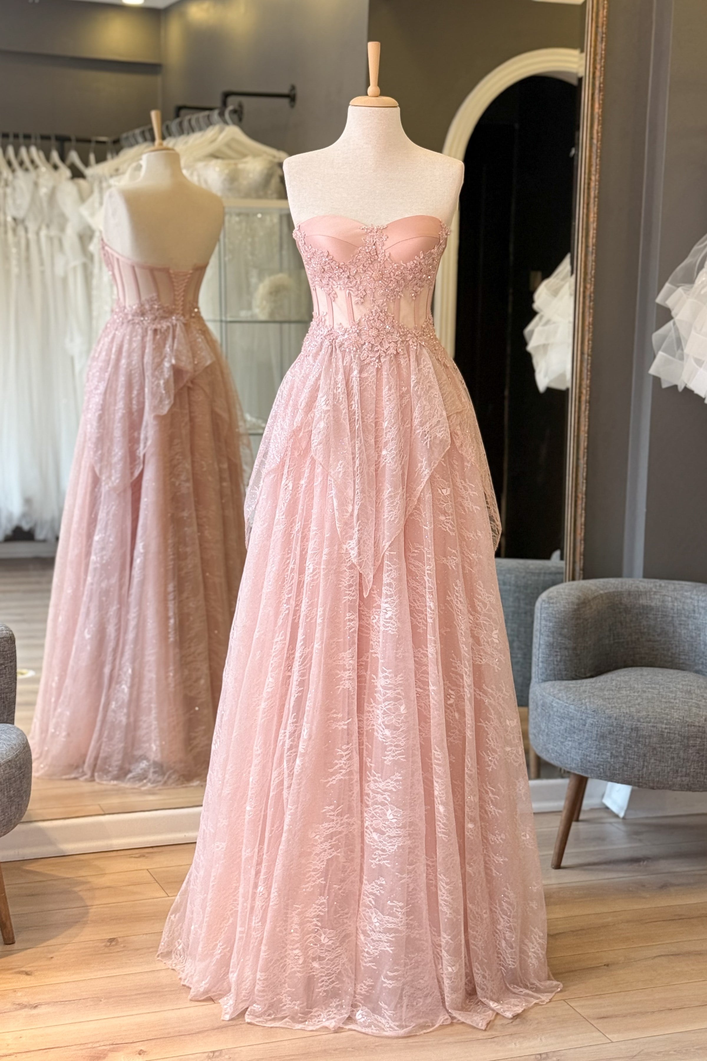 Pudra Simli Lez Dantel Etekli ve İşlemeli Dantel Detaylı Abiye ve Nikah Elbisesi
