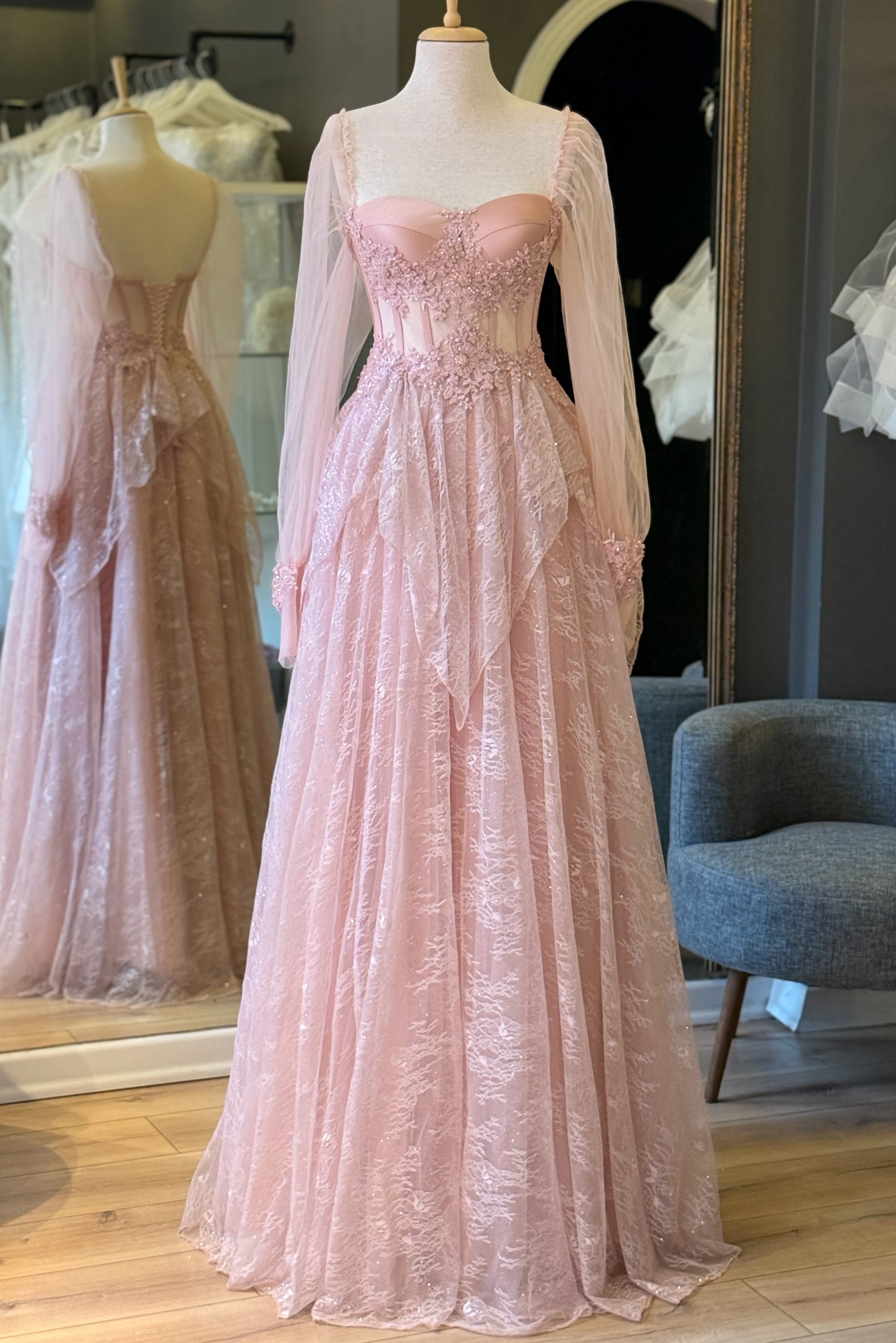 Pudra Simli Lez Dantel Etekli ve İşlemeli Dantel Detaylı Abiye ve Nikah Elbisesi