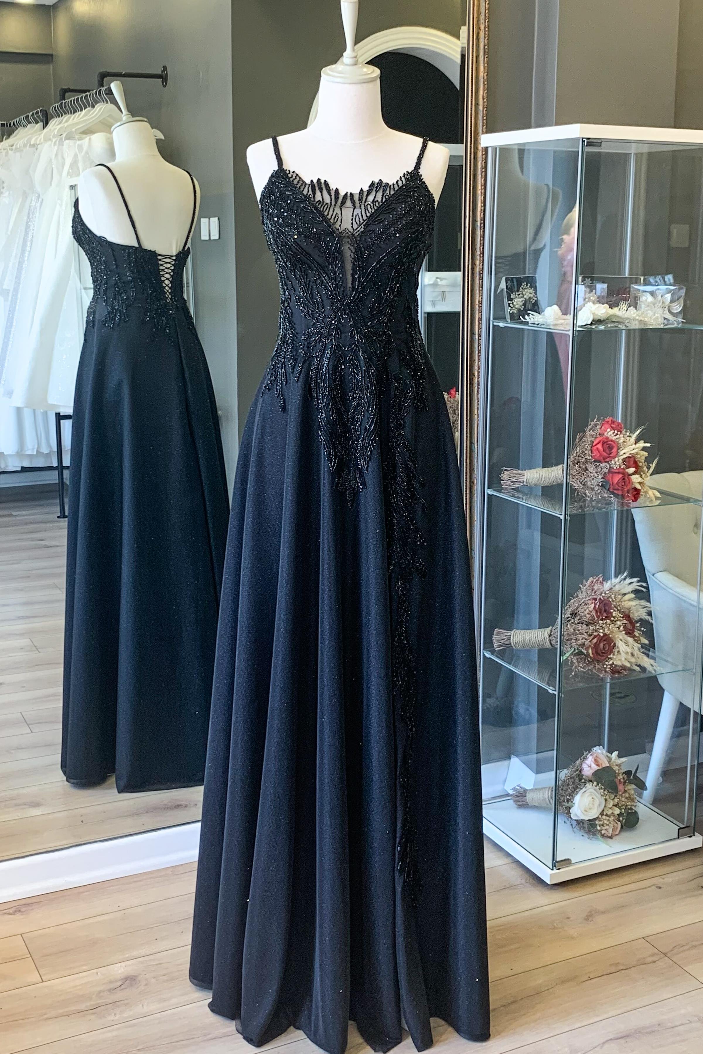 Siyah Simli Dantel Kaplamalı Maxi Boy Abiye ve Nikah Elbise