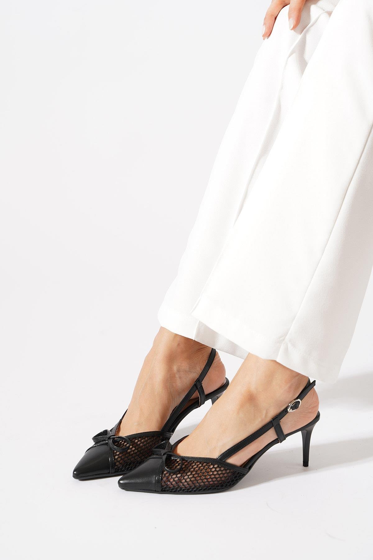 Arka Açık Komple Fileli Kadın Topuklu Ayakkabı Siyah Cilt