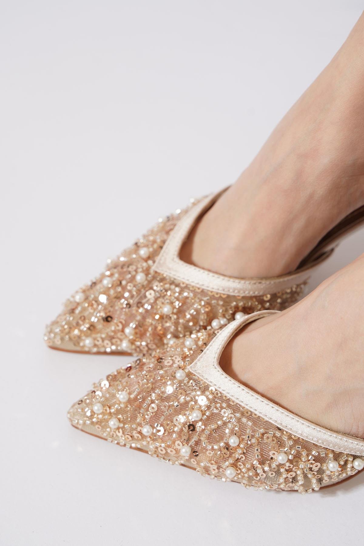 Barse Boncuk İşlemeli Kadın Abiye Ayakkabı Altın Saten