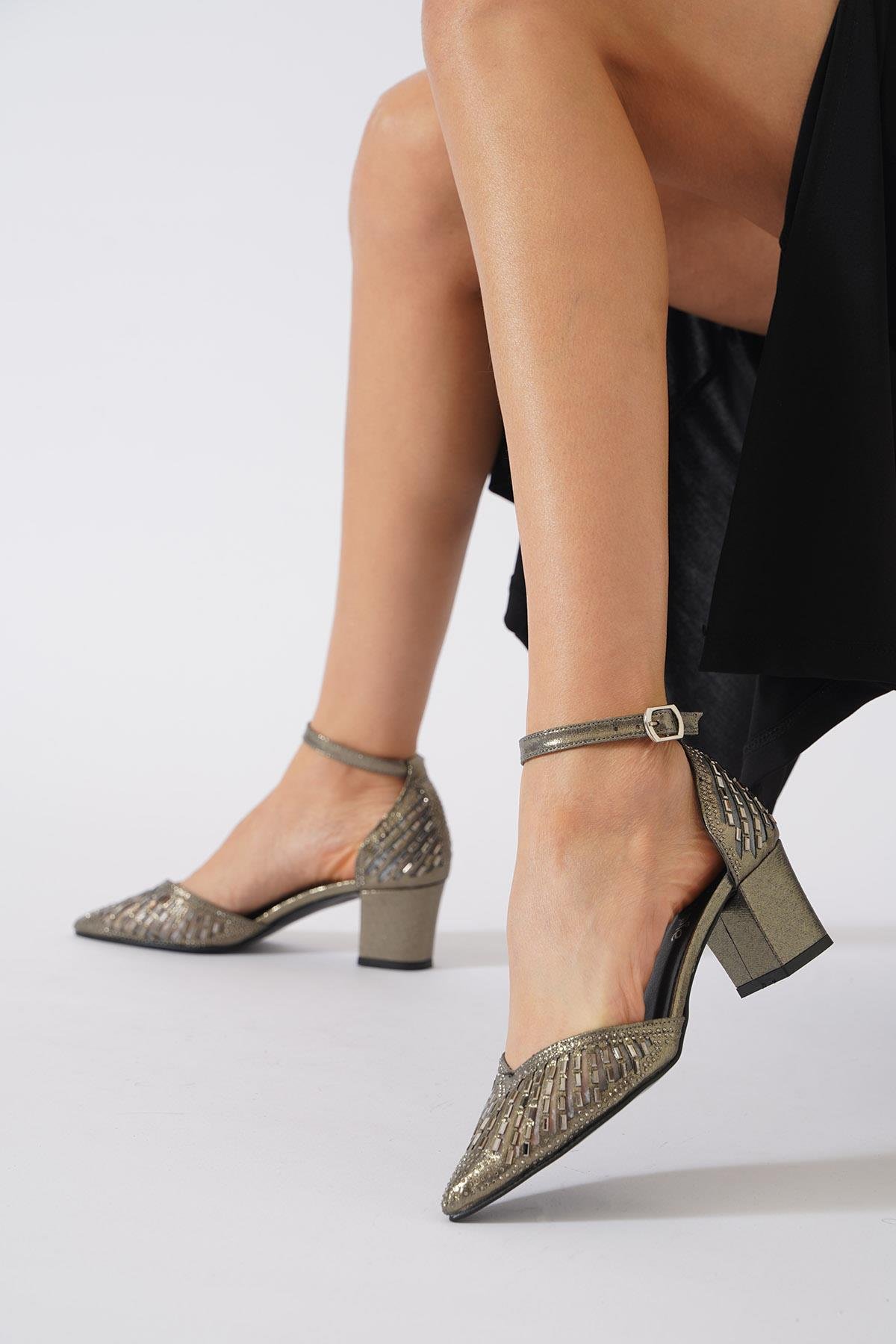 Dermes Lazer Taşlı Kadın Abiye Topuklu Platin