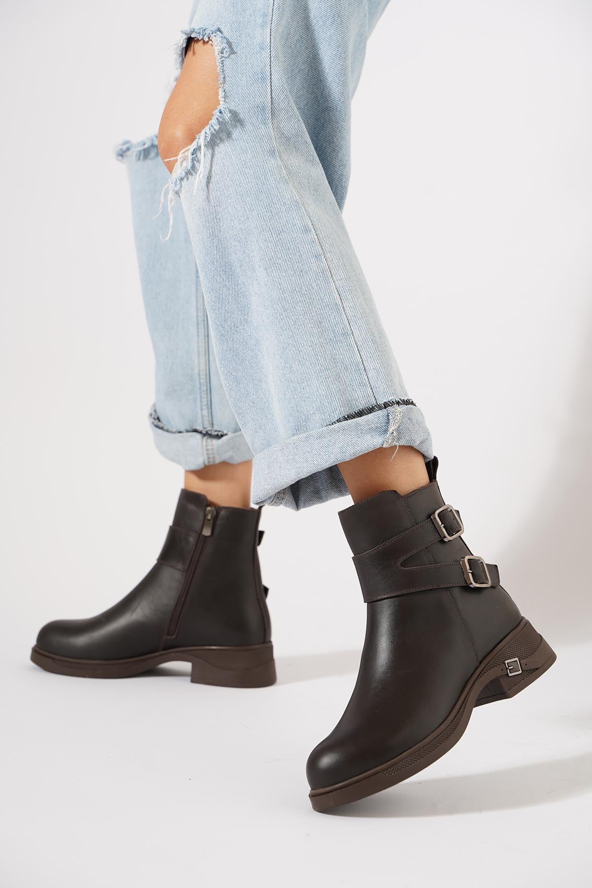 Dervas Yan Çift Kemerli Hakiki Deri Kadın Bot Kahve Cilt