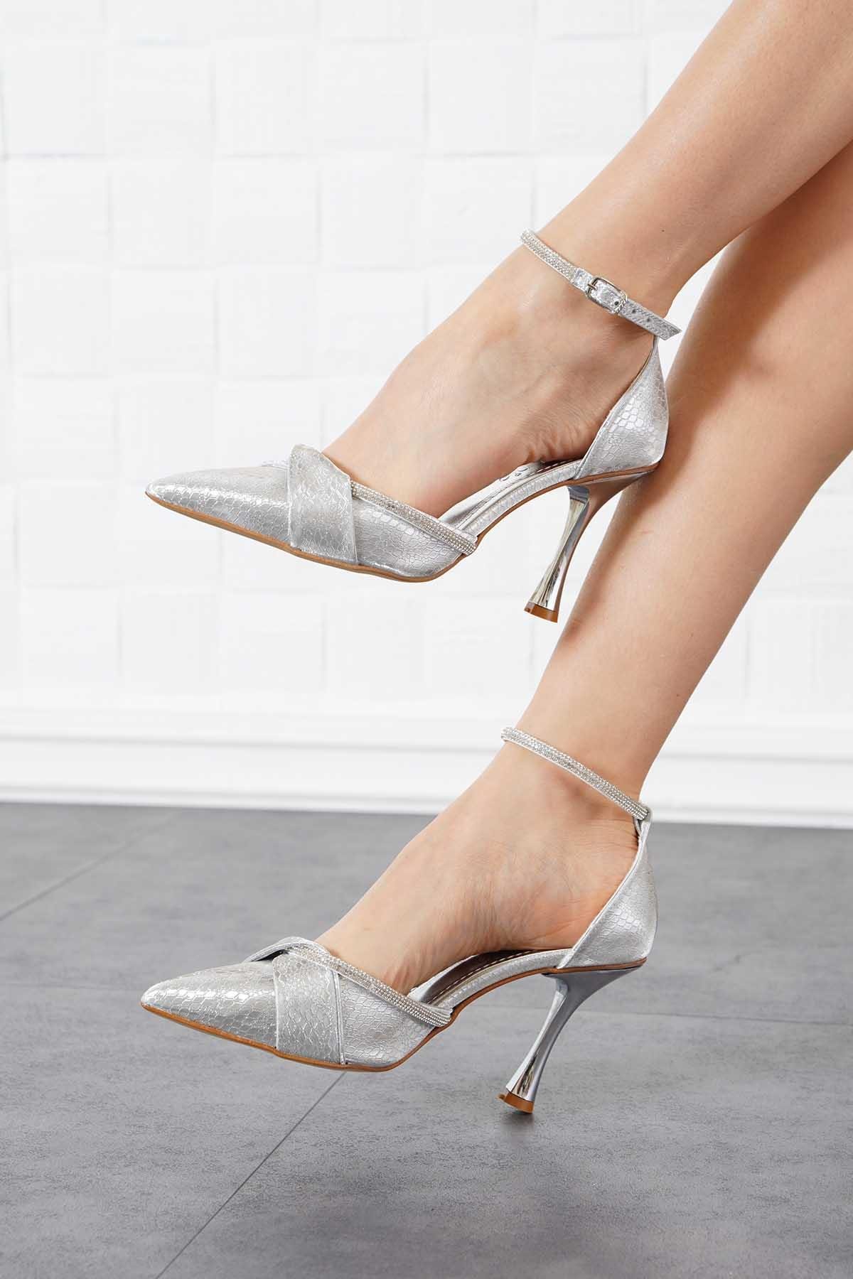 Feras Yan Açık Geçme Taş Kadın Abiye Topuklu Gümüş Petek