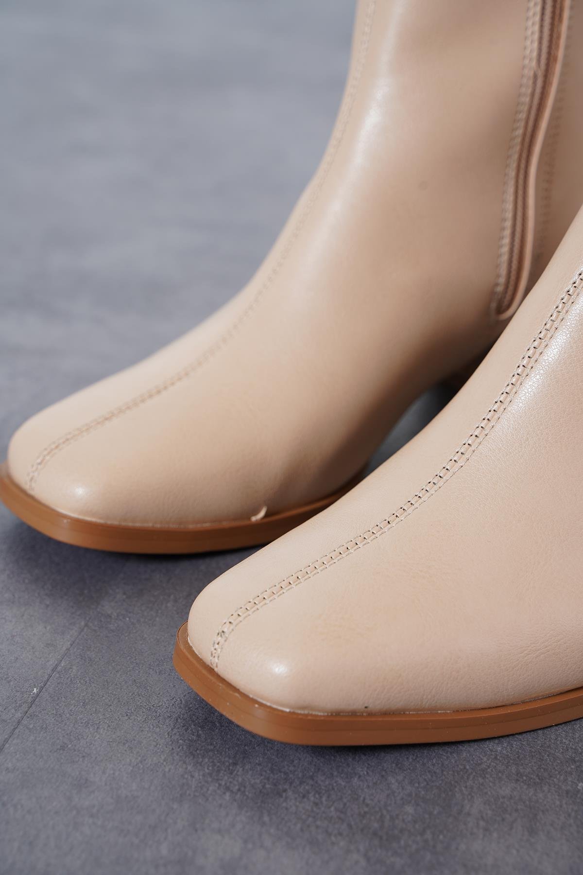 Flibjox Orta Dikişli Fermuarlı Kadın Bot Nut Cilt