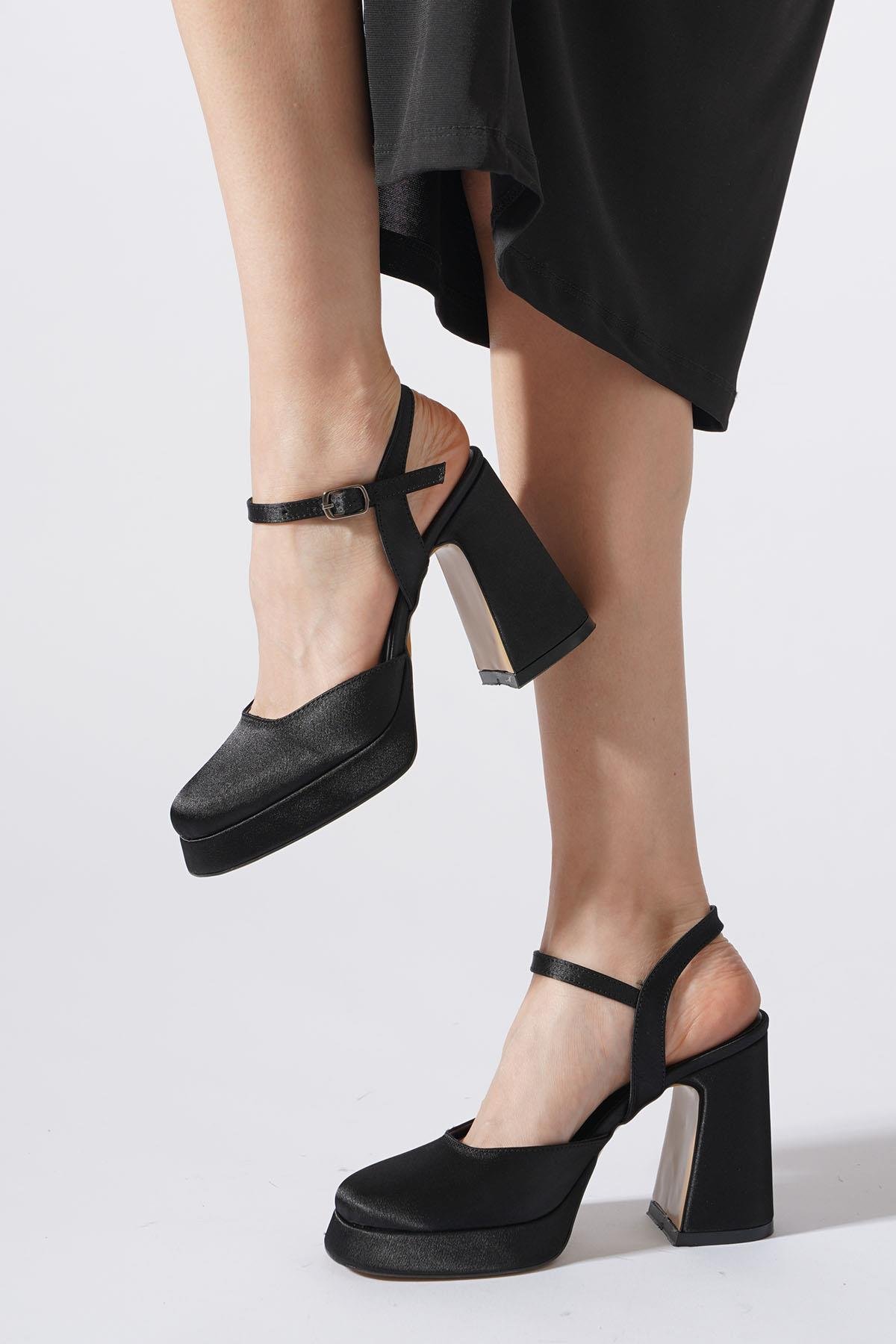 Giswer Düz Yüz  Platform Kadın Abiye Ayakkabı Siyah Saten