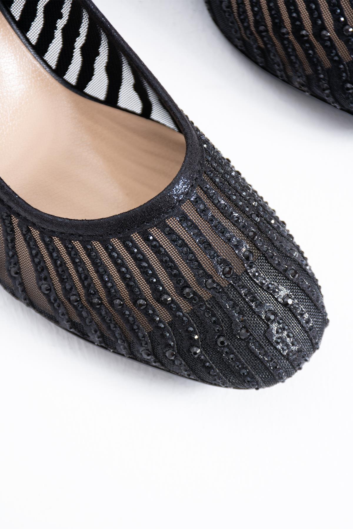 Kurseve Yaprak Simli Fileli  Kadın Topuklu Ayakkabı Siyah Sim