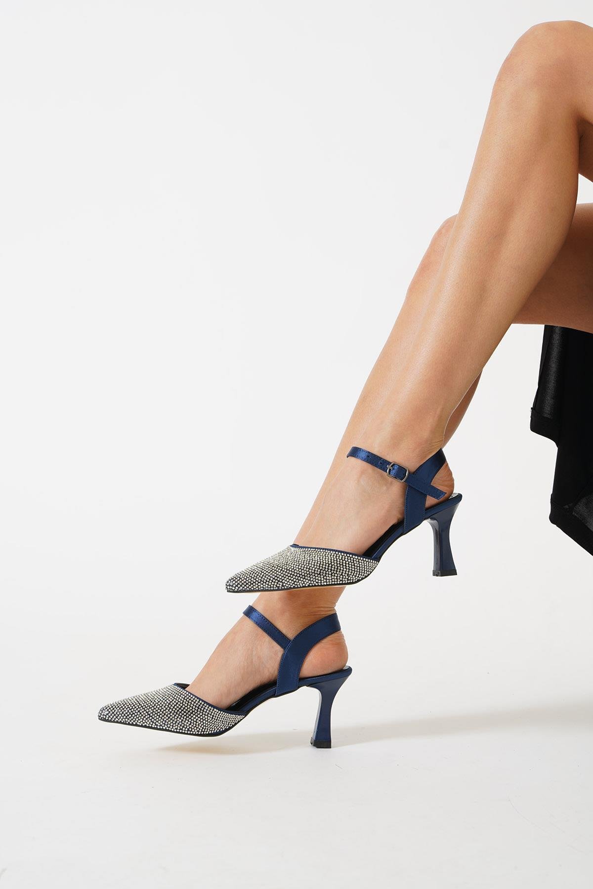 Lolet Komple Taşlı Arka Açık Kadın Abiye Ayakkabı Lacivert Saten