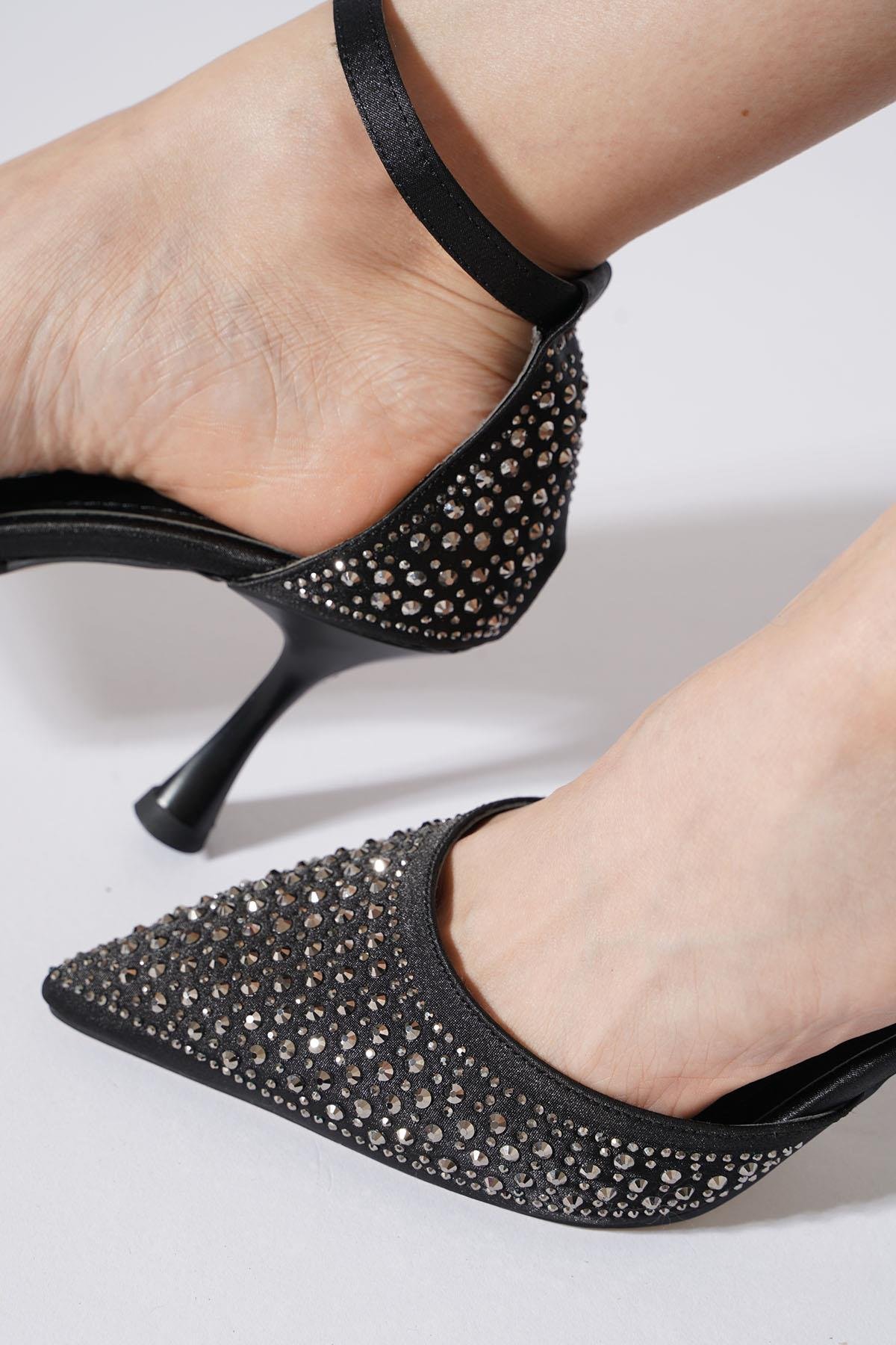 Moban Dökme Taşlı  Kadın Topuklu Ayakkabı Siyah Saten