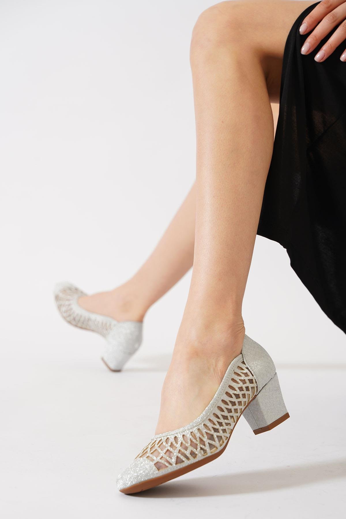 Muhriye Lazer Simli Fileli  Kadın Topuklu Ayakkabı Gümüş Sim