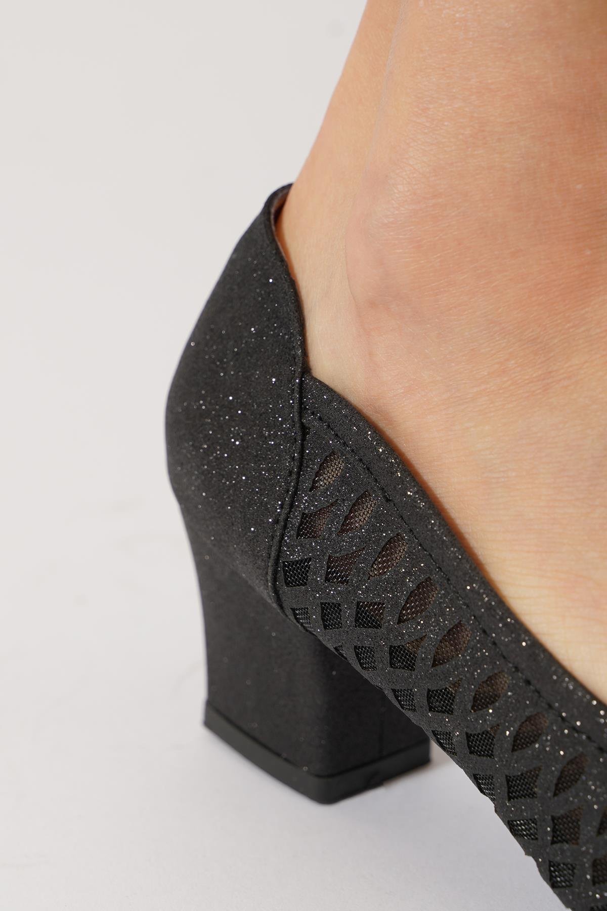 Muhriye Lazer Simli Fileli  Kadın Topuklu Ayakkabı Siyah Sim