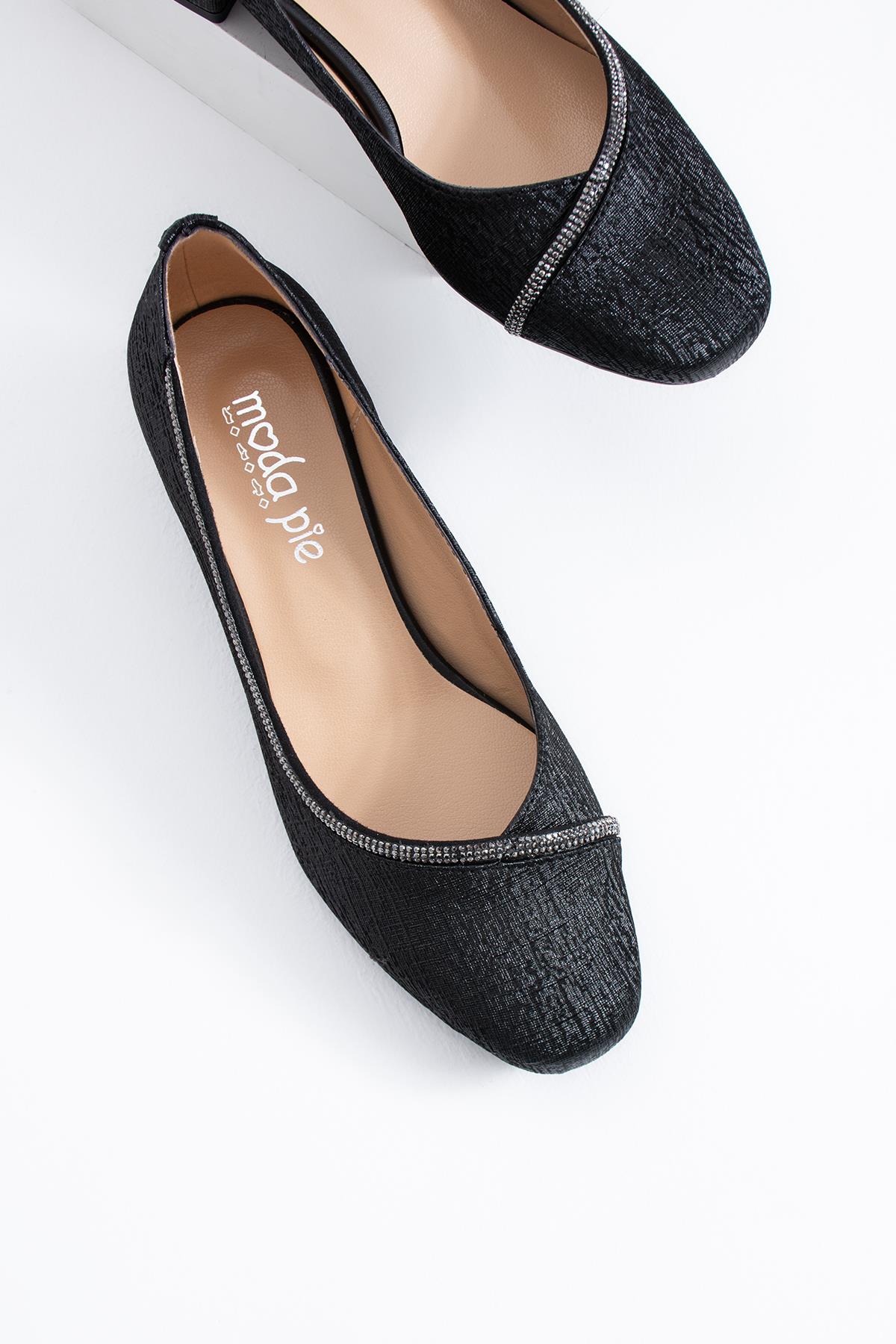 Payera Tek Şerit Taşlı Kadın Topuklu Ayakkabı Siyah Nova