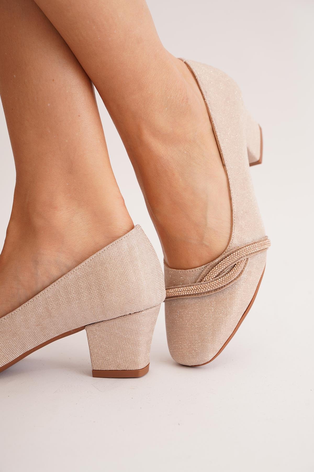 Sagues Yan Taşlı Kadın Topuklu Ayakkabı Altın Sim