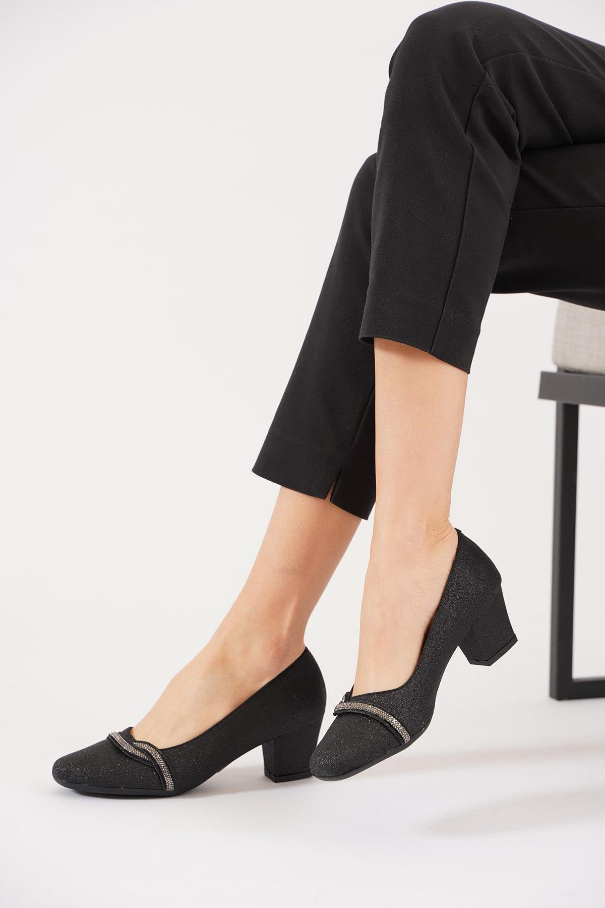 Sagues Yan Taşlı Kadın Topuklu Ayakkabı Siyah Sim