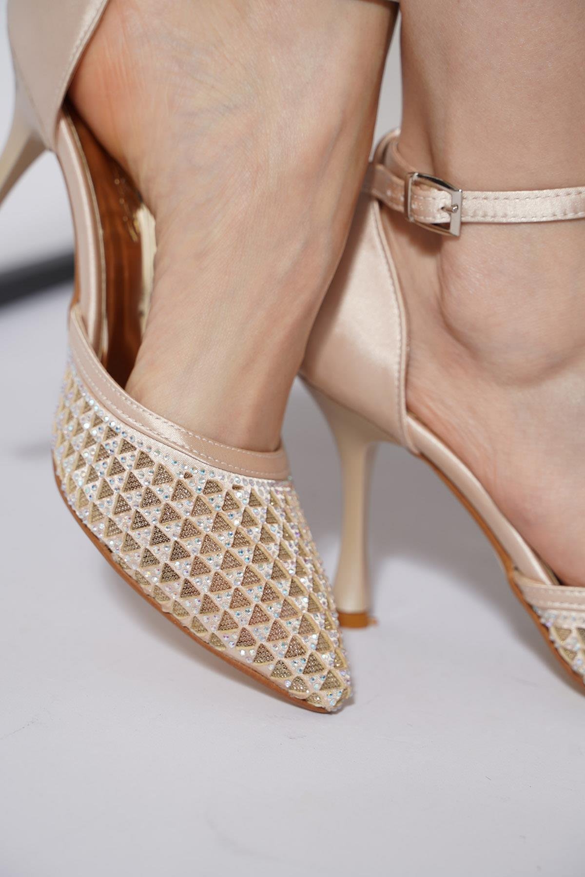 Satler File Taşlı Kadın Abiye Topuklu Ayakkabı Ten Saten