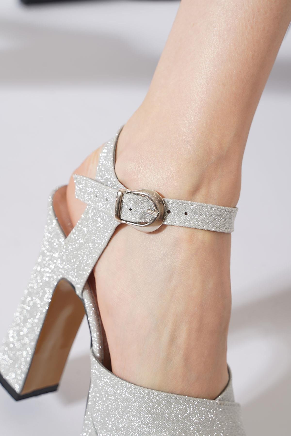 Sawir Çapraz Yüksek Platform Kadın Abiye Ayakkabı Gümüş Sim