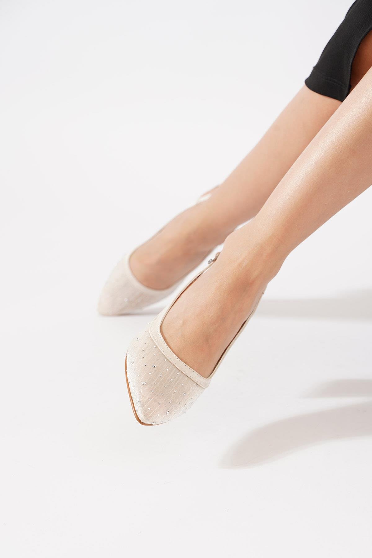 Senle File Taşlı Arka Açık Kadın Topuklu Ayakkabı Altın