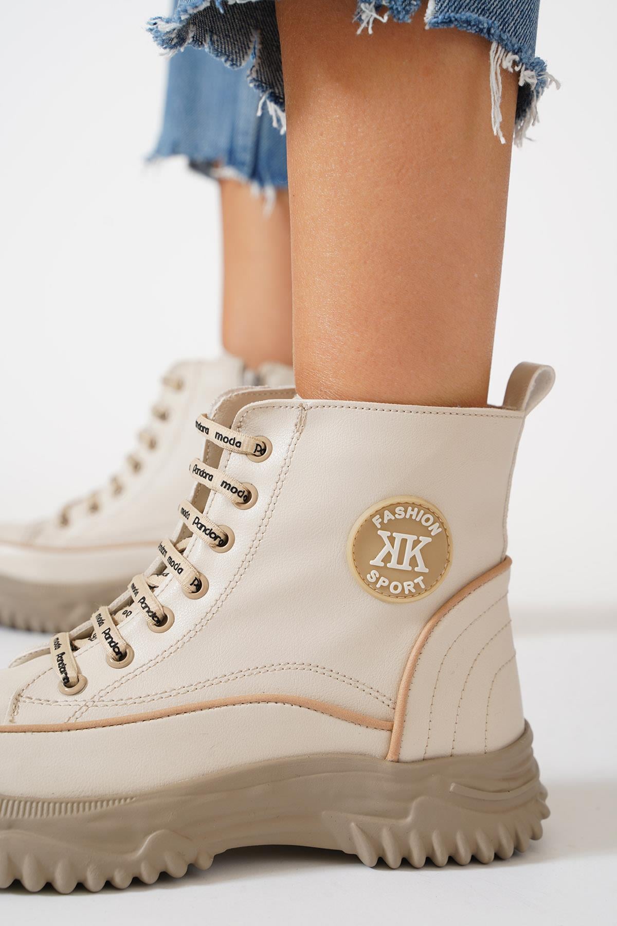 Sidley Yan Armalı Kadın Postal Bot Bej Cilt