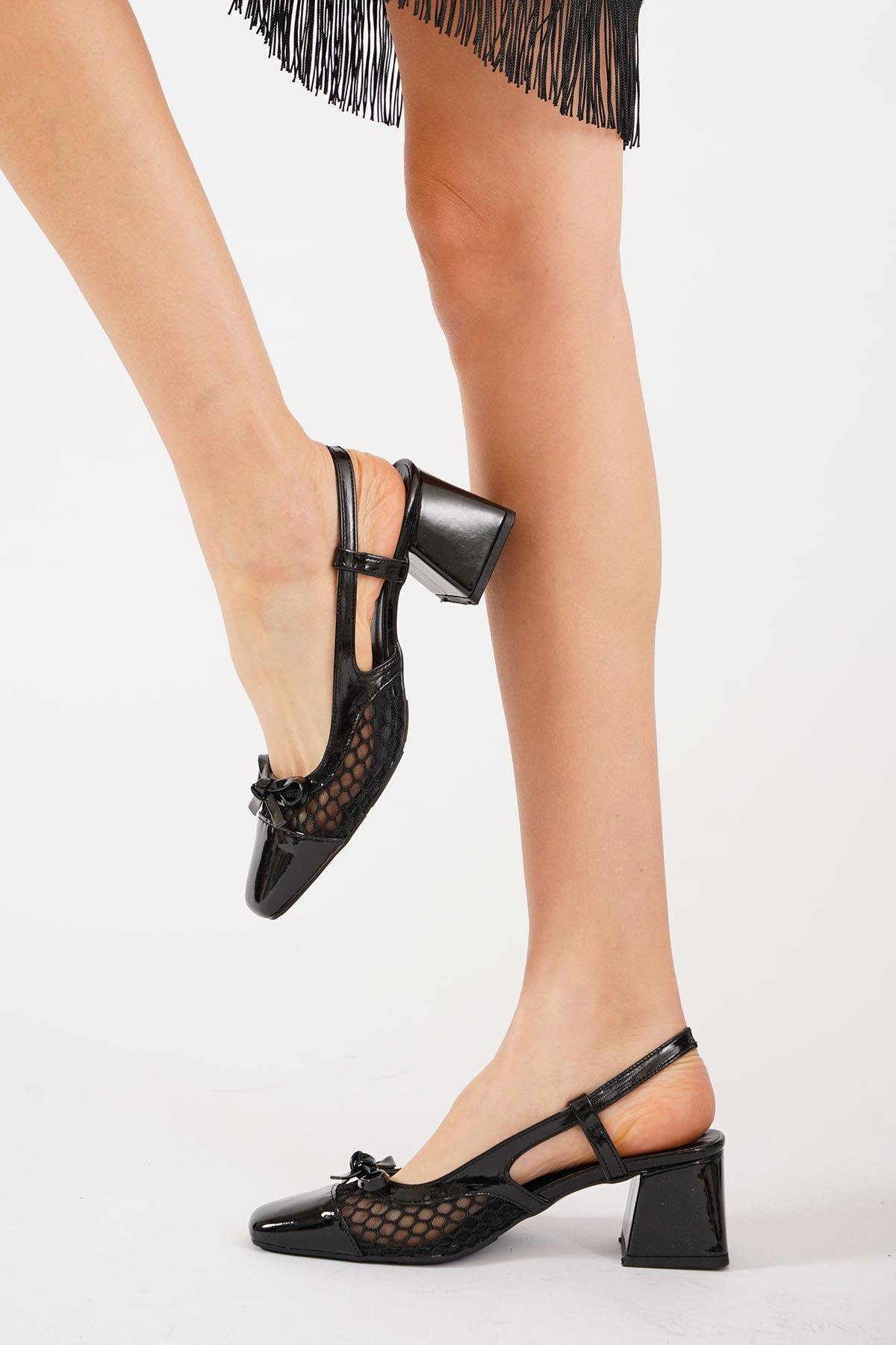 Smirage Arka Açık Fileli Kadın Topuklu Ayakkabı Siyah Rugan