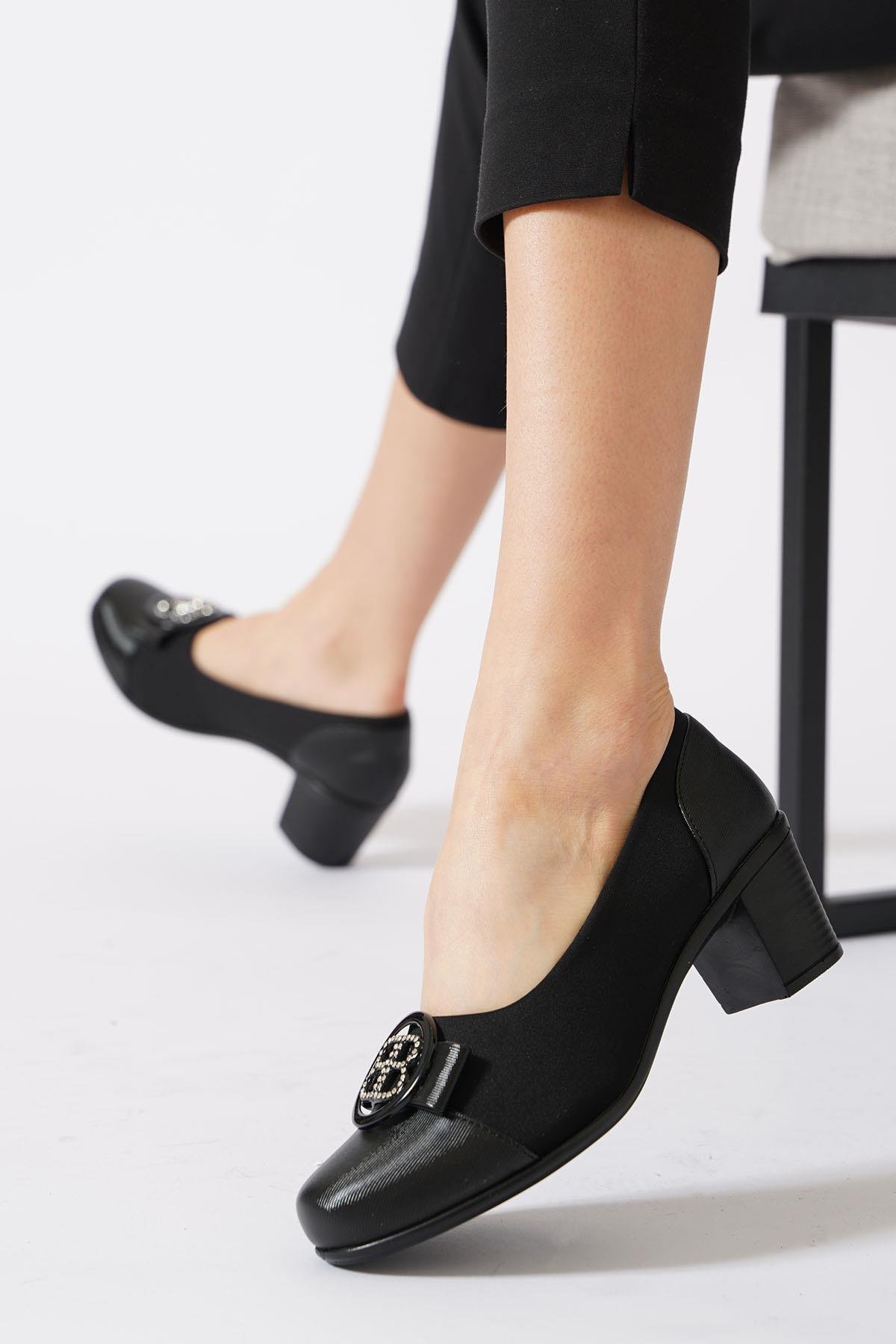 Sonya B Tokalı  Alçak Topuklu  Kadın Ayakkabı Siyah