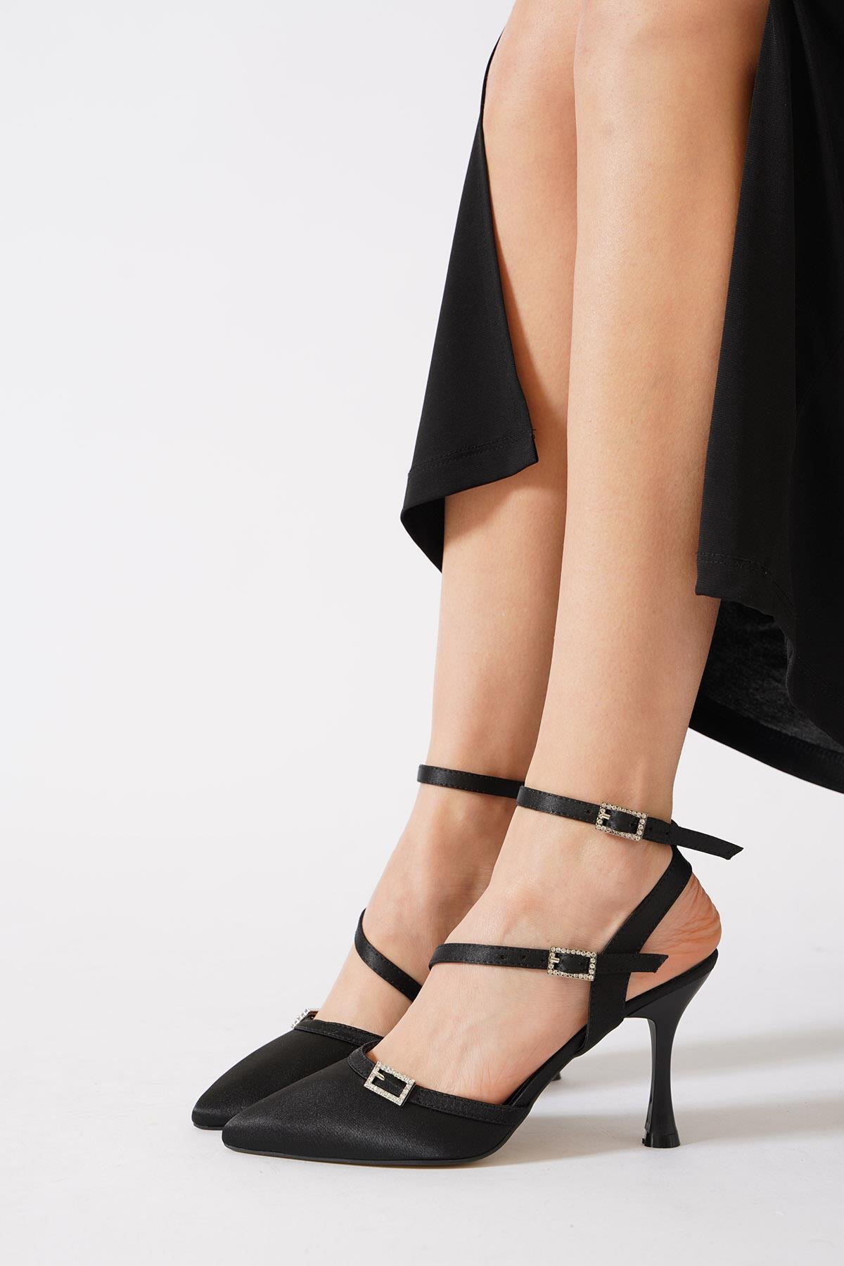 Talimes Üç Tokalı Kadın Abiye Ayakkabı Siyah Saten