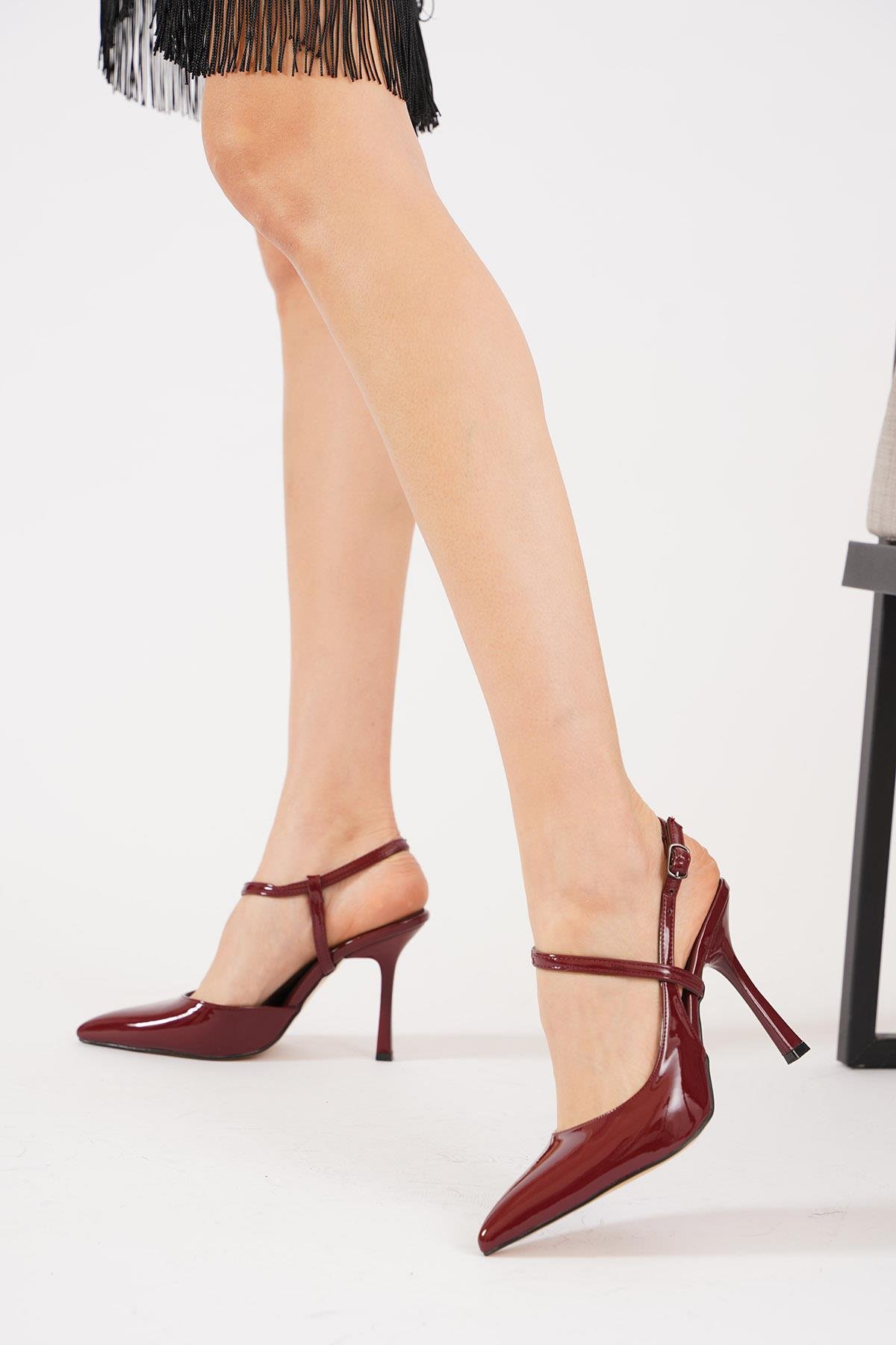 Yesun Yan Açık Kadın Topuklu Ayakkabı Bordo Rugan