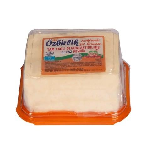 Özbirlik PeynirTam Yağlı Olgunlaştırılmış İnek Peyniri 650-700gr