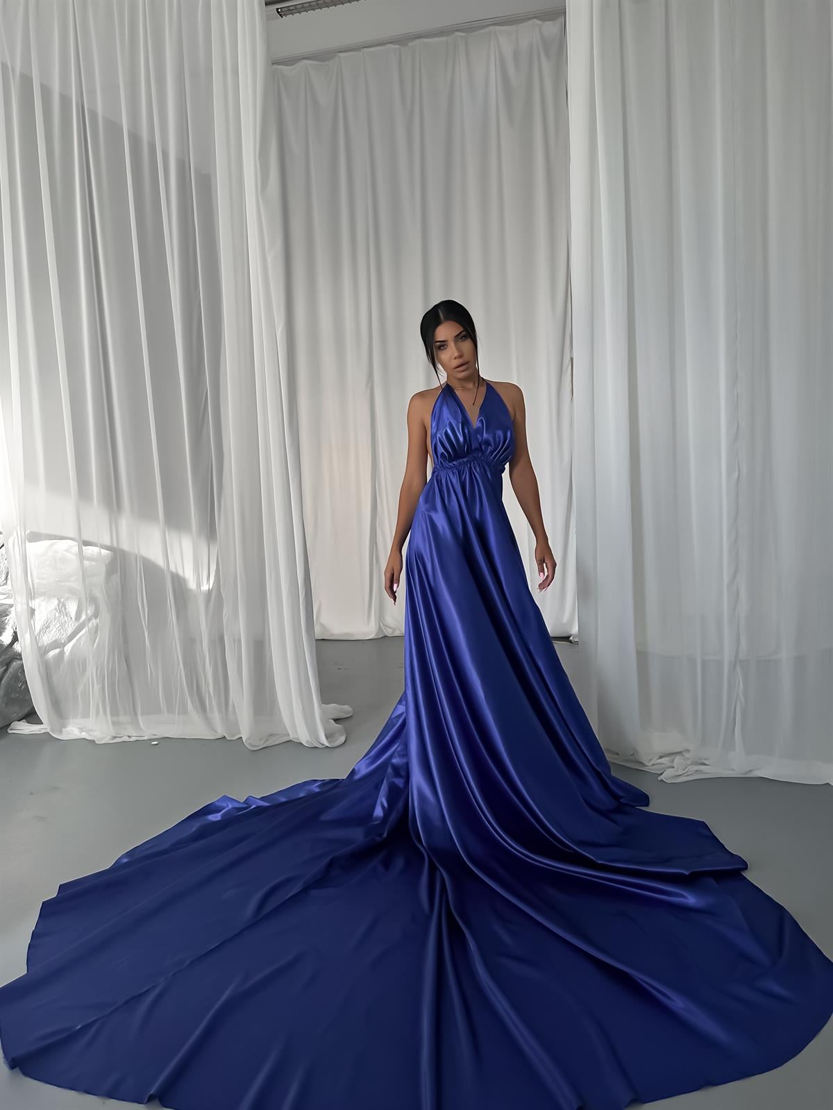 Özel Tasarım Hürrem Yeşili Örme Saten Uzun Elbise