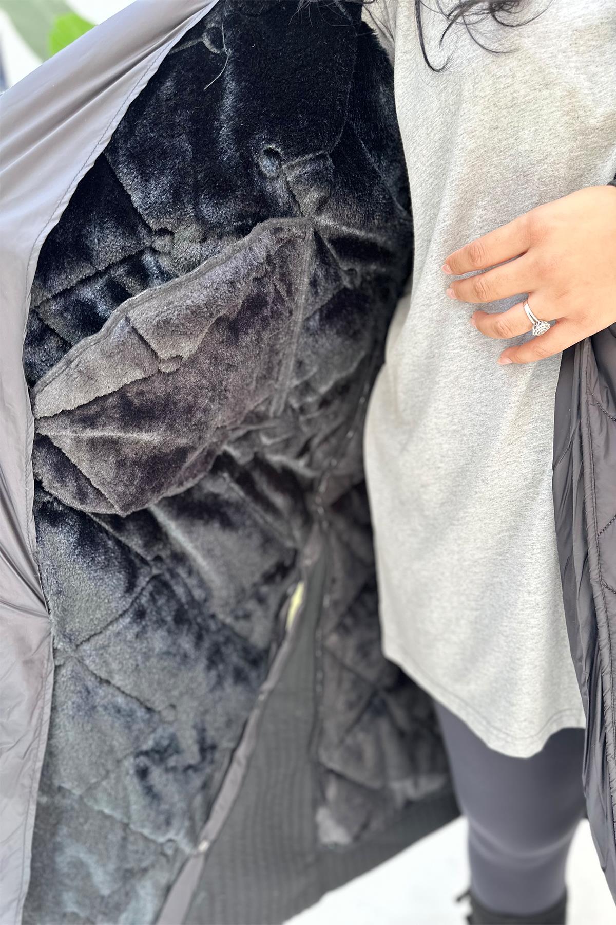 -20 Trikolu Büyük Beden Uzun Mont - Siyah