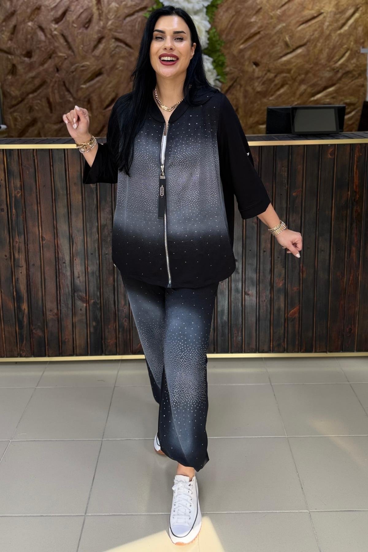 ESKİTME VE TAŞLI BÜYÜK BEDEN TAKIM