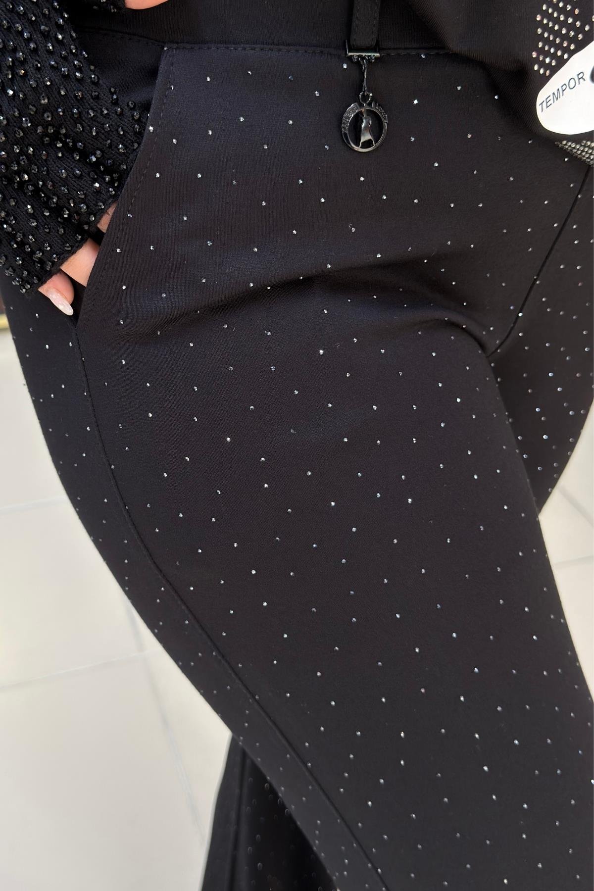 FULL TAŞLI TOPARLAYICI BÜYÜK BEDEN PANTOLON